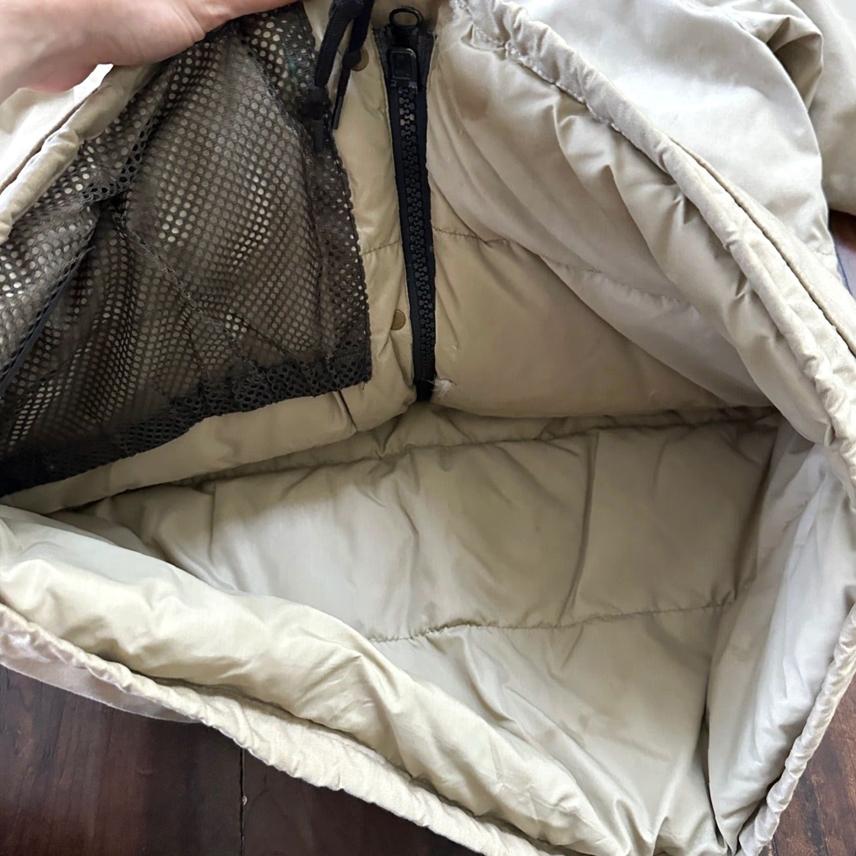 Eddie Bauer VINTAGE Eddie Bauer Down Puffer Parka Jacket Men’s L 70s Brown Zip Long Sleeve Wind-Resistant Mid-Length Size US L / EU 52-54 / 3 - 6 Thumbnail