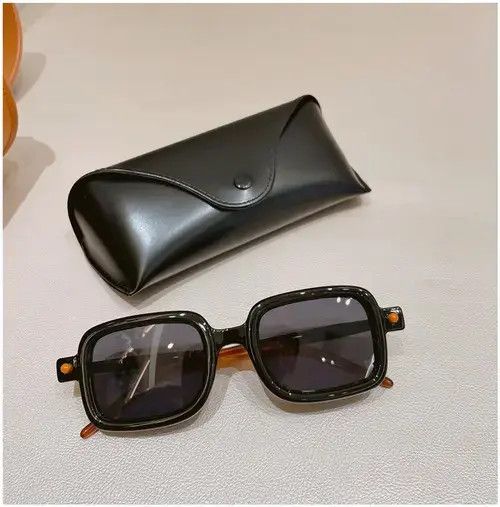 Vintage Retro punk sunglasses Size ONE SIZE - 1 Thumbnail
