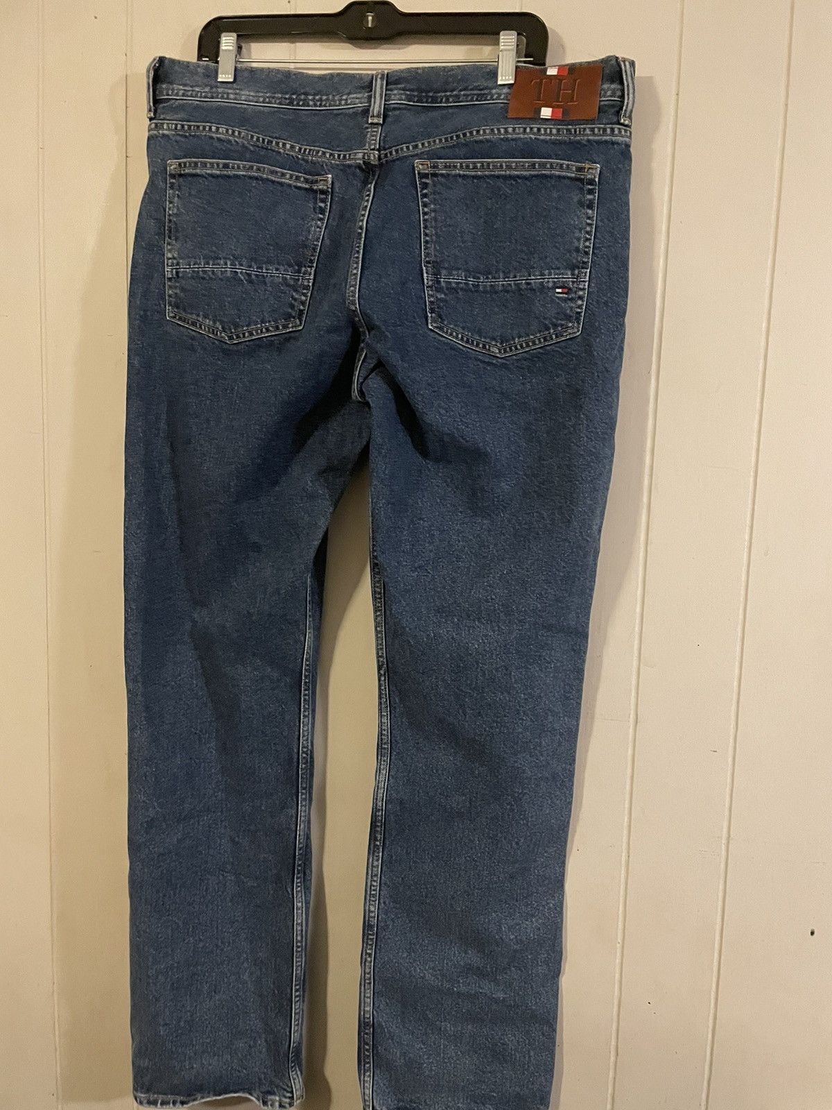 Tommy Hilfiger Tommy Hilfiger Mercer Jeans Dark Wash Straight Leg 38/34 Size US 38 / EU 54 - 7 Thumbnail