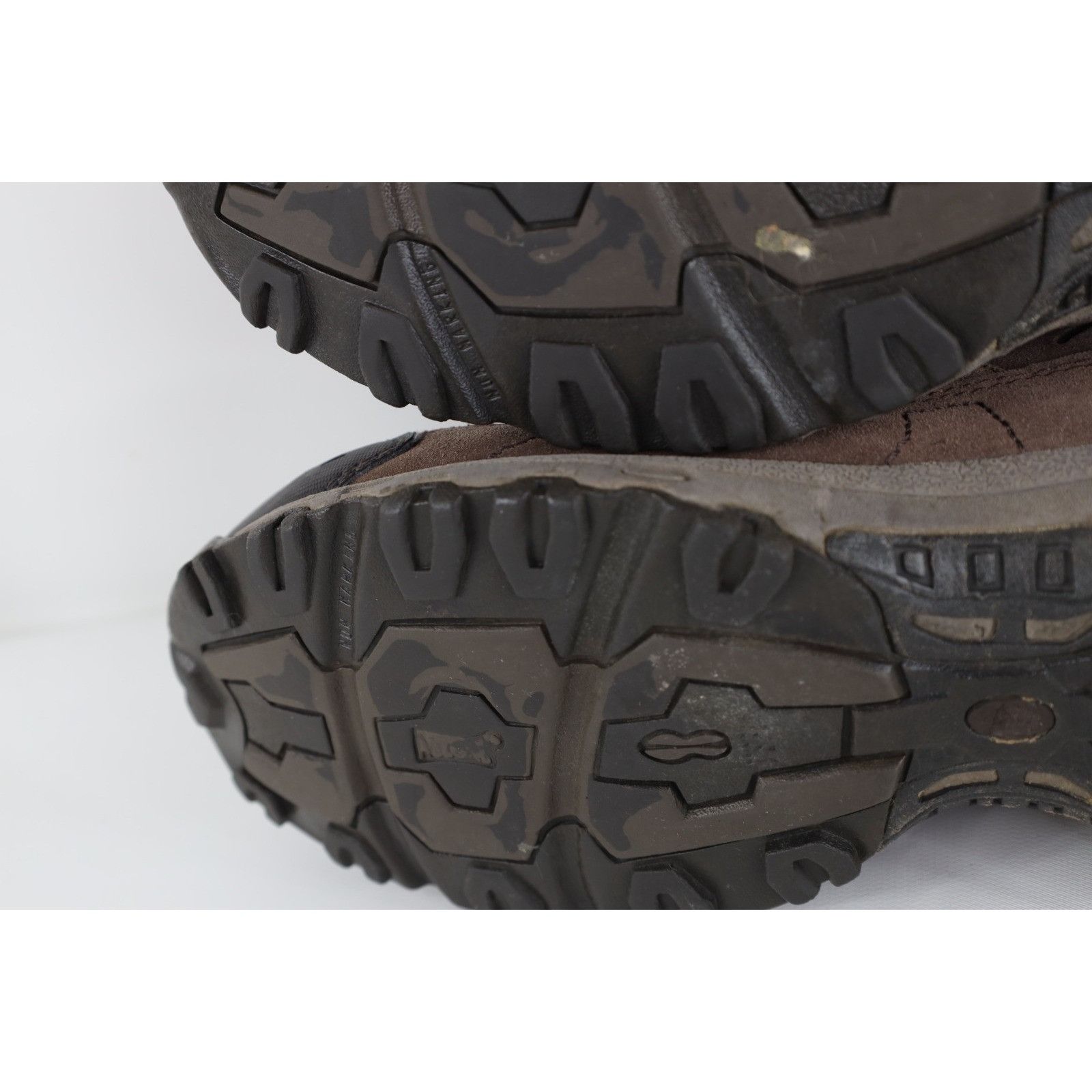 New Balance Vintage Y2K New Balance 605 Distressed Suede Leather Shoes Size US 9.5 / EU 42-43 - 13 Thumbnail