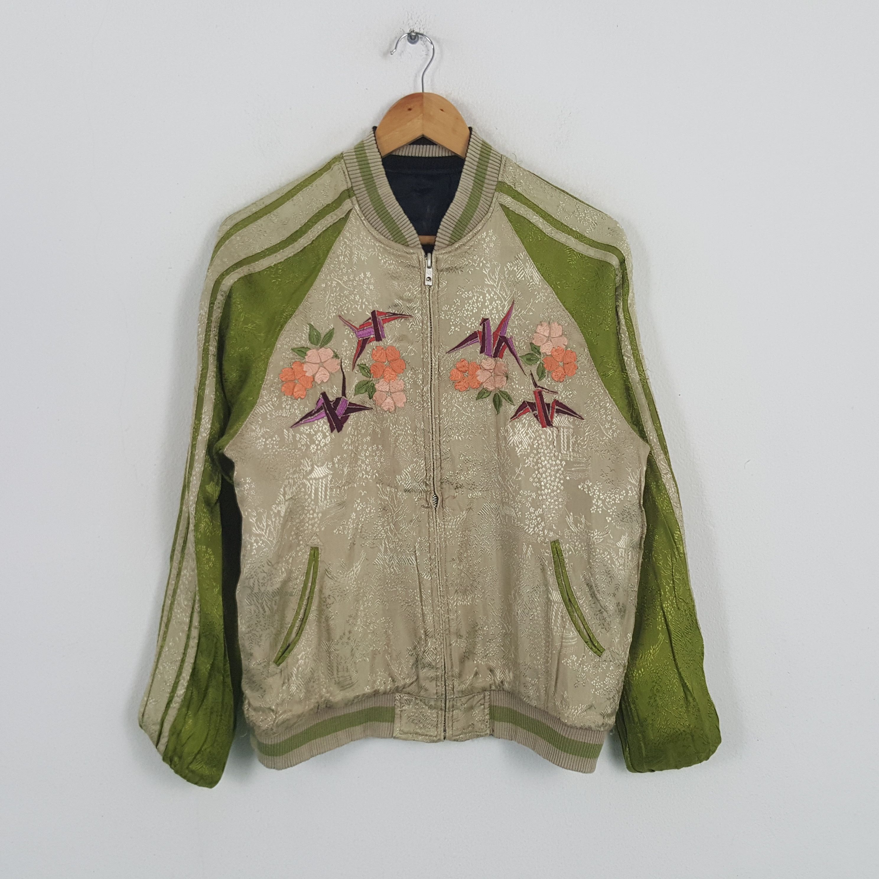 Vintage Vintage Sukajan Fish Koi Embroidery Japan Reversible Jacket Size US M / EU 48-50 / 2 - 7 Thumbnail