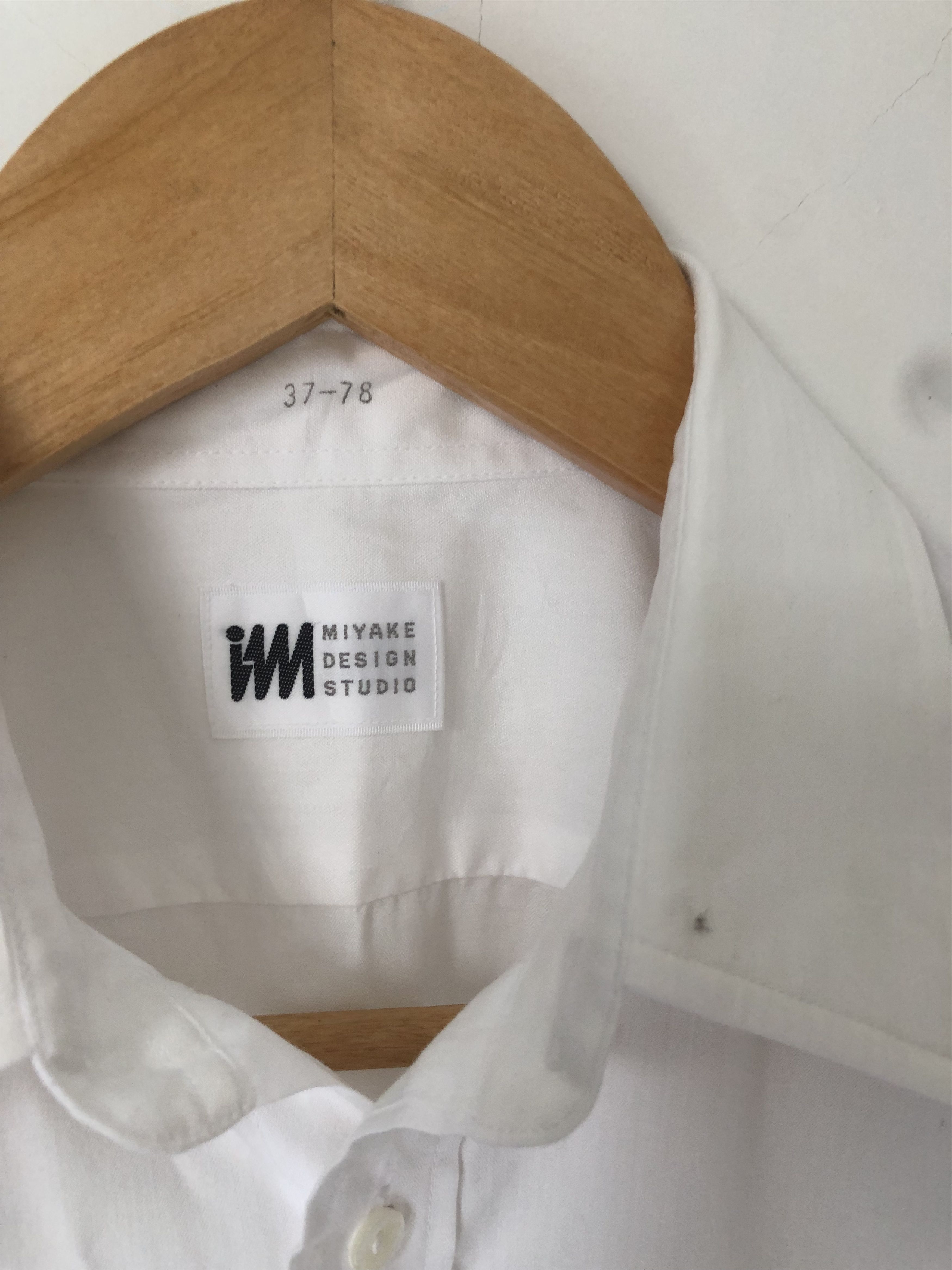 Issey Miyake crisp white shirt Size US S / EU 44-46 / 1 - 2 Thumbnail