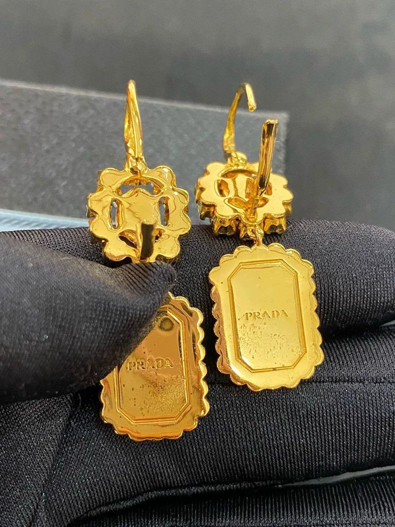 Prada Prada Crystal Drop Earrings with Box -2505 Size ONE SIZE - 6 Thumbnail