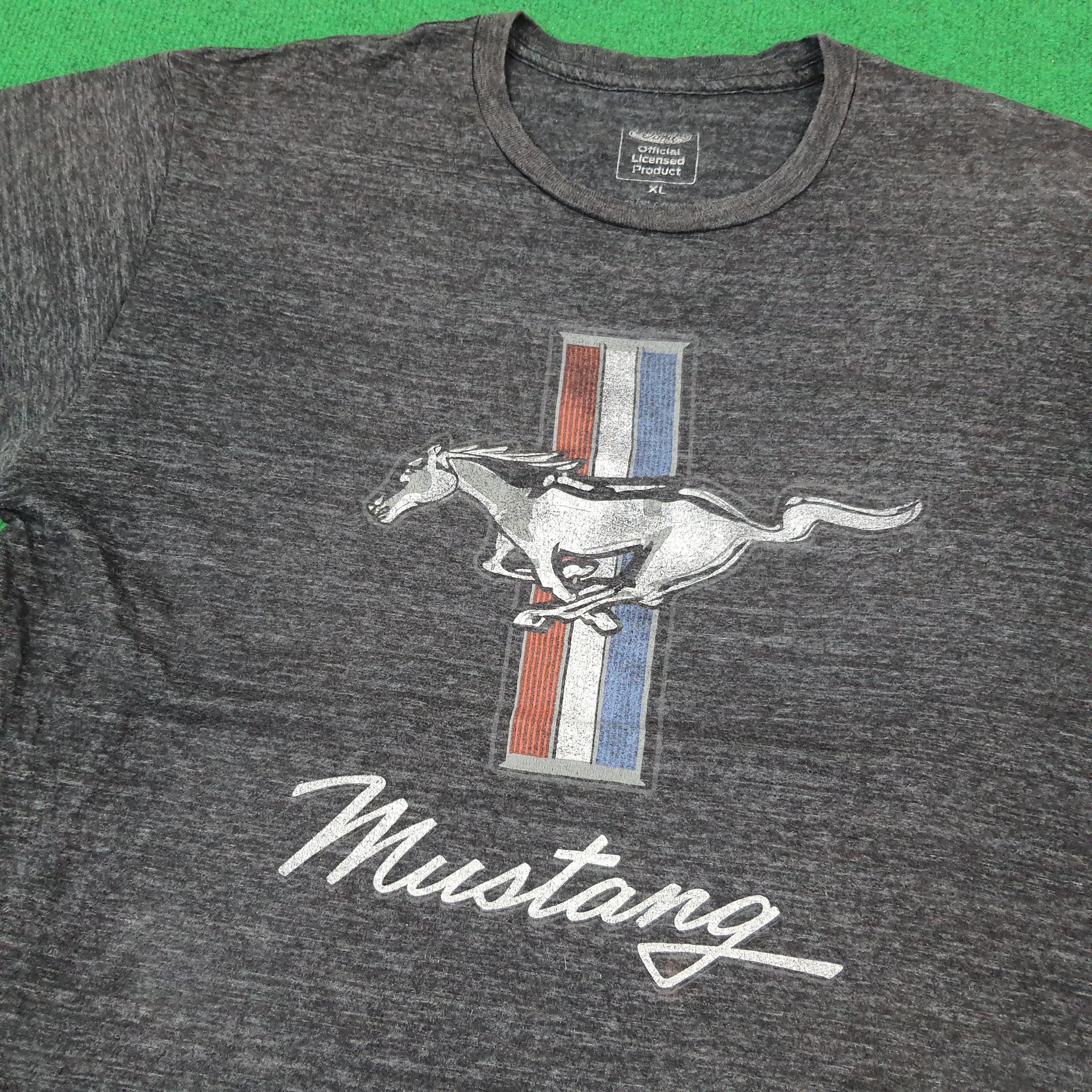 Ford × Mustang × Vintage Vintage FORD Mustang American Muscle Car Motorsports Tshirt Size US XL / EU 56 / 4 - 2 Thumbnail
