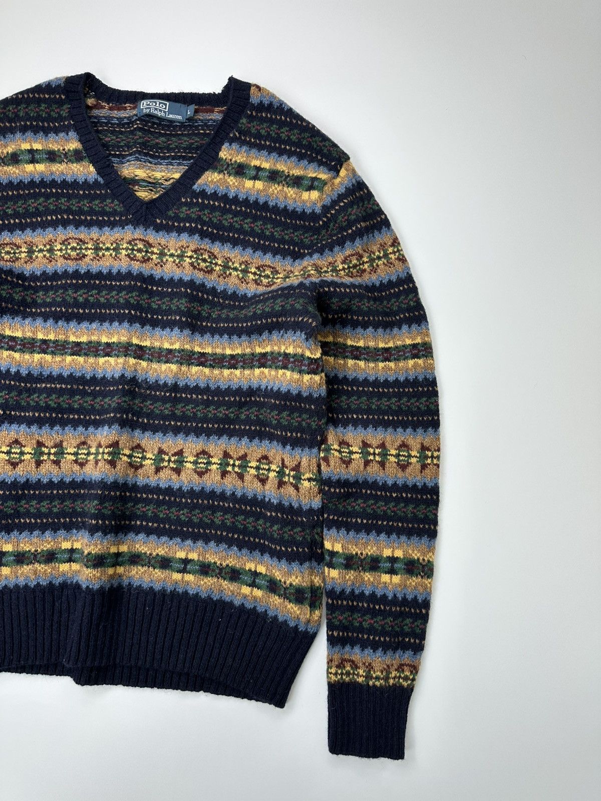 Polo Ralph Lauren Polo Ralph Lauren Wool Sweater V-Neck Fair Isle Size US L / EU 52-54 / 3 - 4 Thumbnail