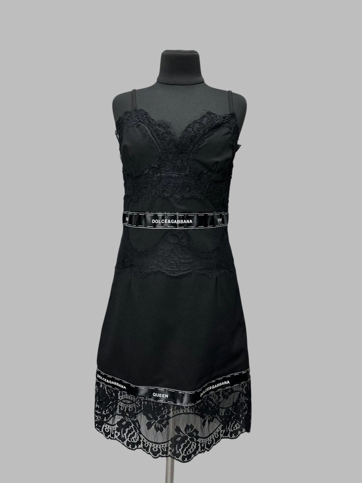 Dolce & Gabbana Classic Elegant Black Dress Queen Dolce & Gabbana Luxury Size S / US 4 / IT 40 - 13 Thumbnail