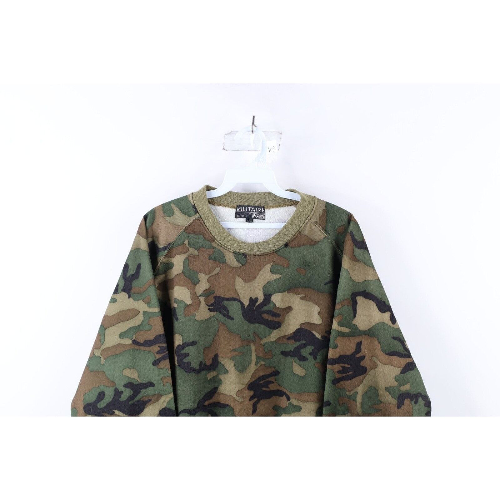 image of Vintage 90's Streetwear Faded Blank Camouflage Sweatshirt, Men's (Size XL)