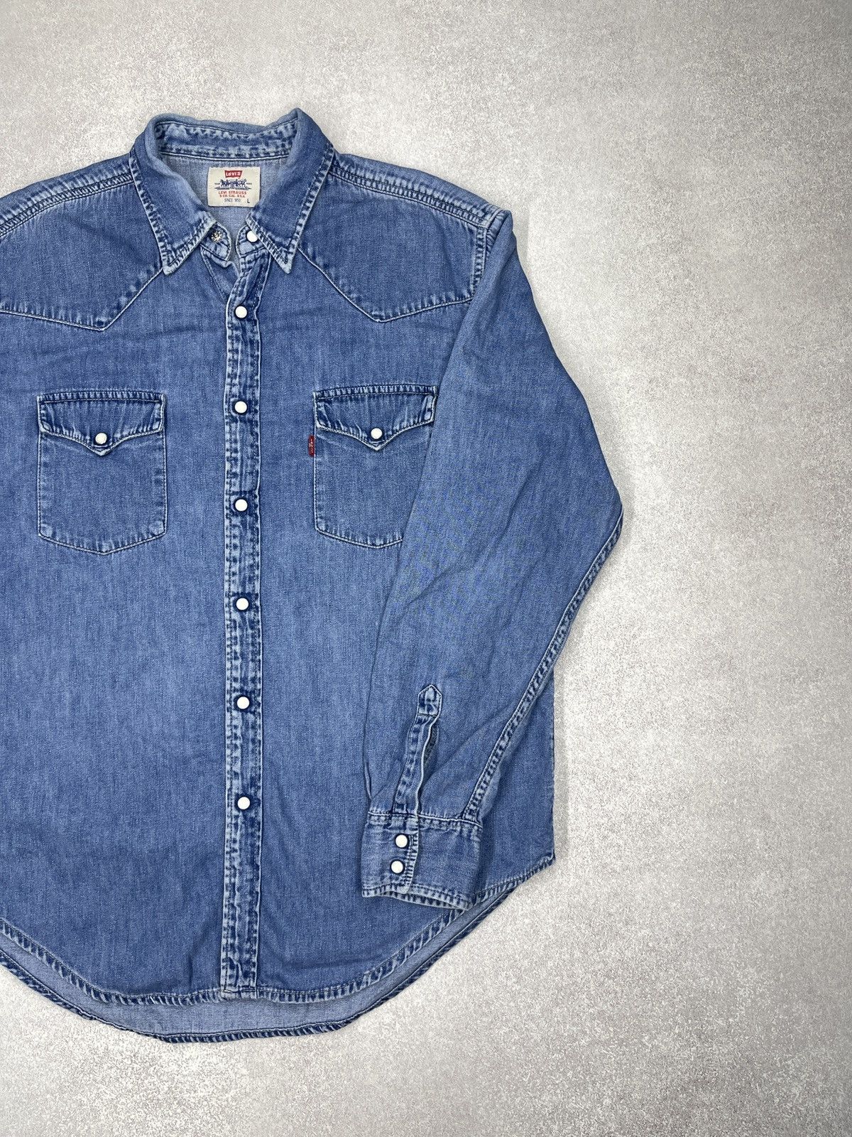 Levi's Vintage Levis Strauss Denim Shirts Button Blue Y2K Size L Size US L / EU 52-54 / 3 - 3 Thumbnail