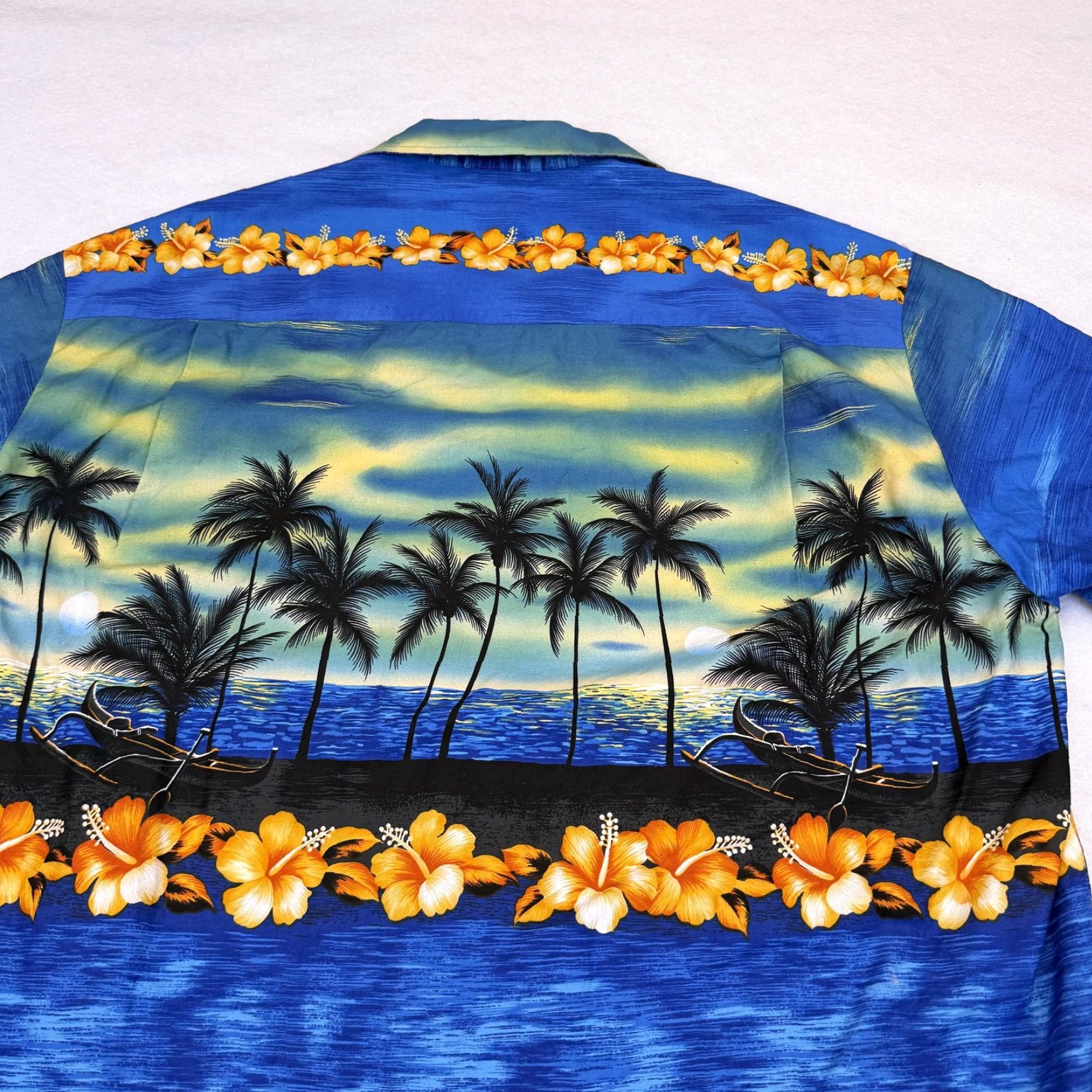 Vintage VTG Winnie Fashion Hawaiian Shirt 2XL Button-Up AOP Palm Tree Sunset Beach Men Blue Short Sleeve Collared Wrap Graphic/N/A? Size US XXL / EU 58 / 5 - 7 Thumbnail
