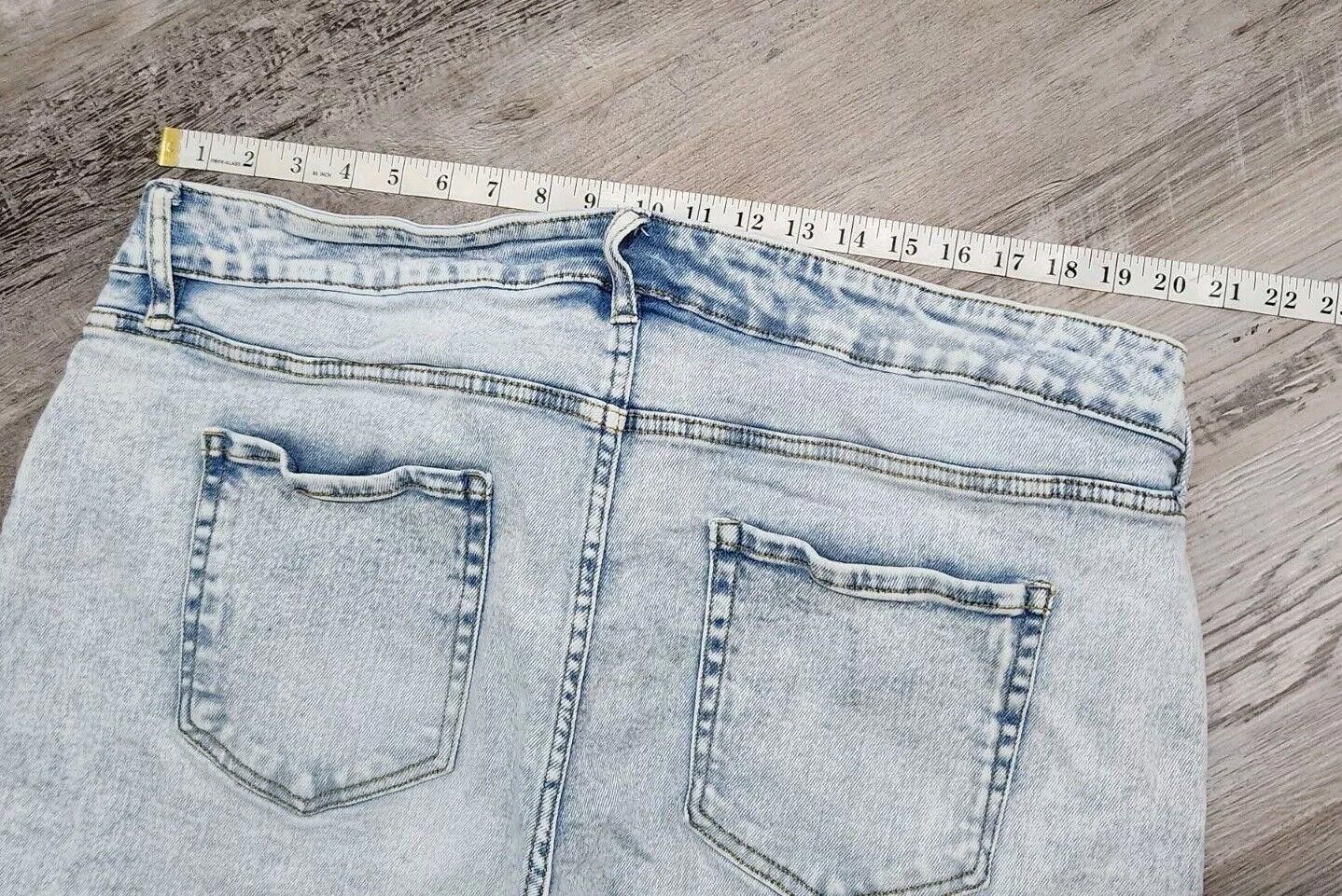 Designer Ava And Viv Jean Shorts Plus Size 18 Light Wash Stretch Cut Size 40" / US 18 - 5 Thumbnail