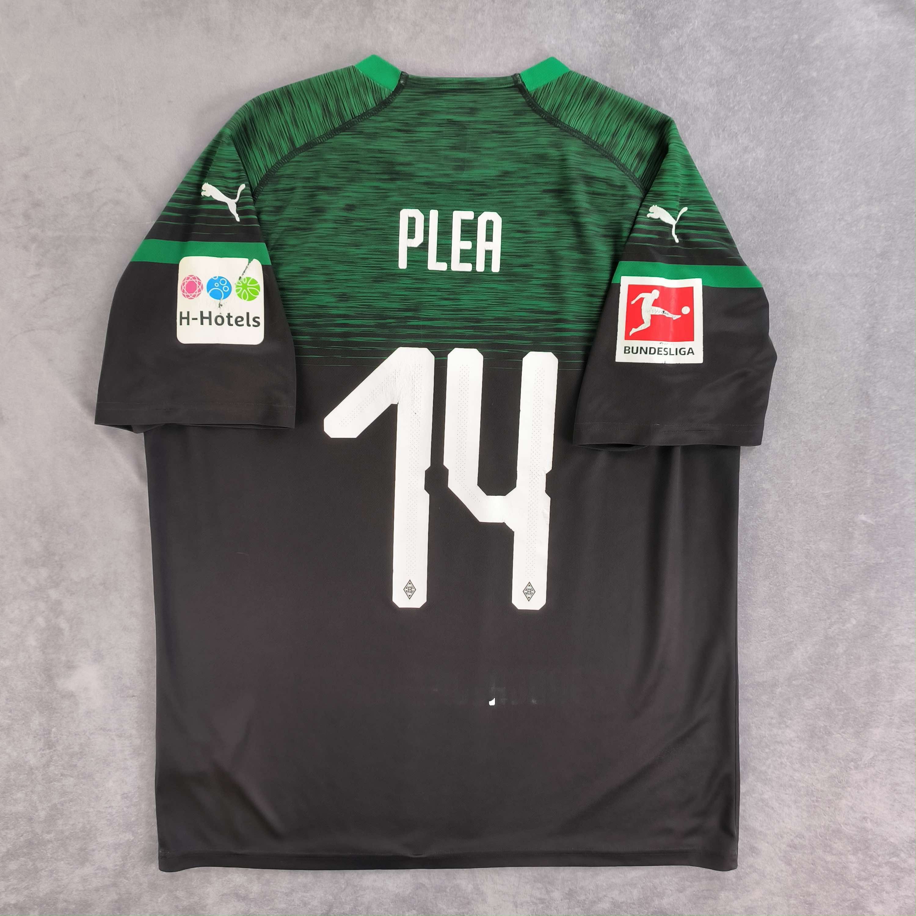 Puma SIGNED Borussia Mönchengladbach 18-19 Plea football jersey L Size US L / EU 52-54 / 3 - 1 Thumbnail