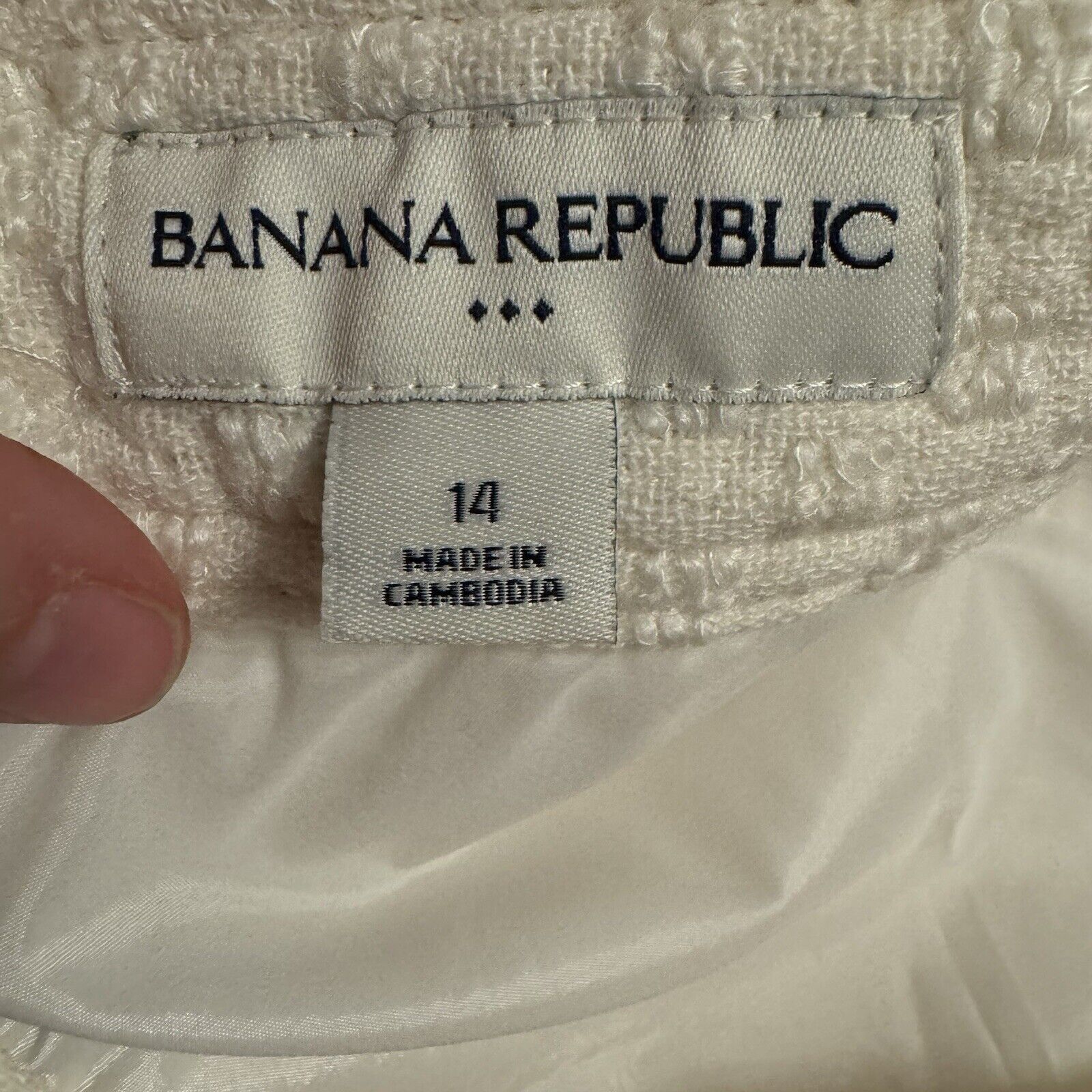 Banana Republic Banana Republic Size 14 Lined Winter White Pencil Skirt Size 36" / US 14 / IT 50 - 5 Thumbnail