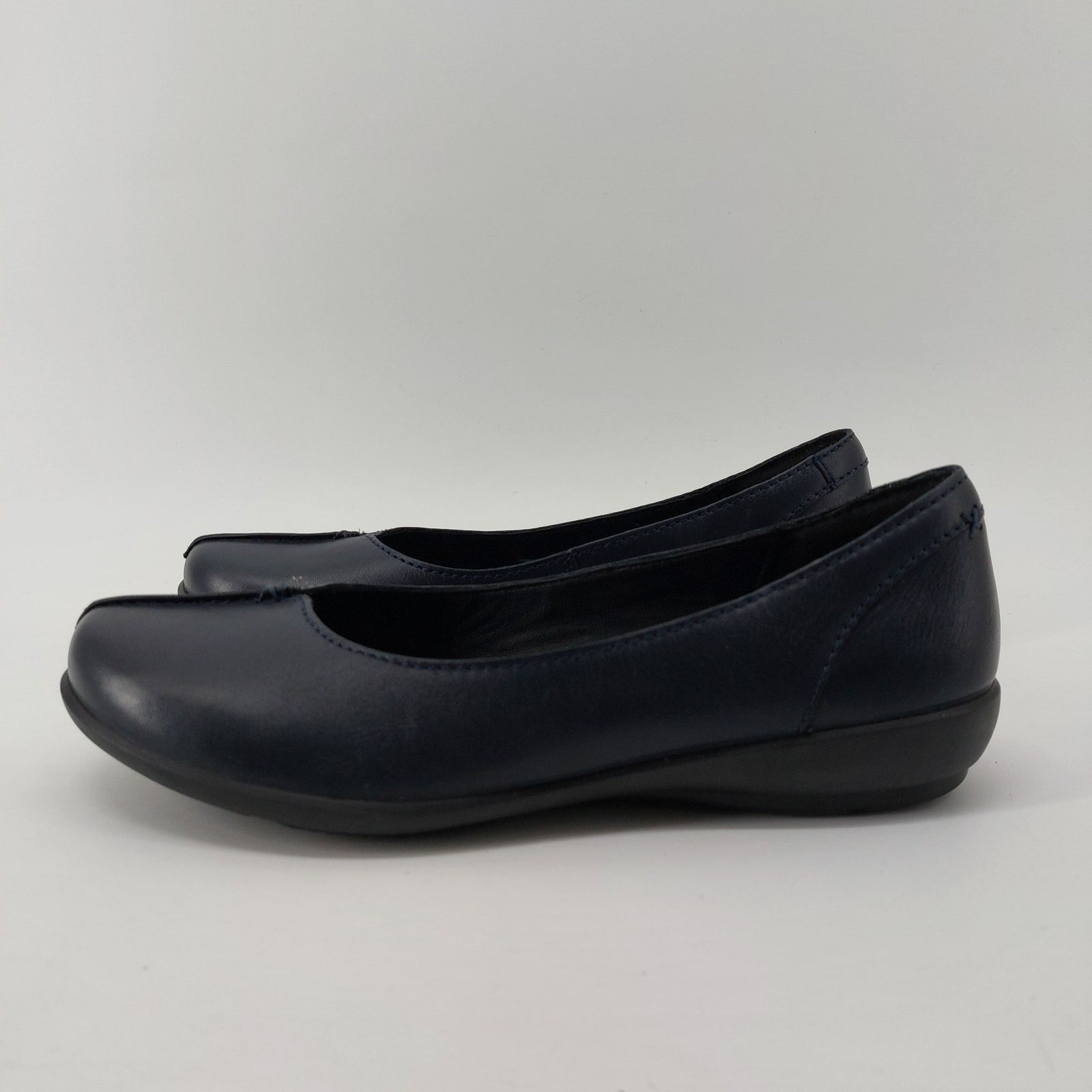 Other Hotter Womens Size 8 Robyn Leather Navy Blue Womens Slip On Size US 8 / IT 38 - 11 Thumbnail