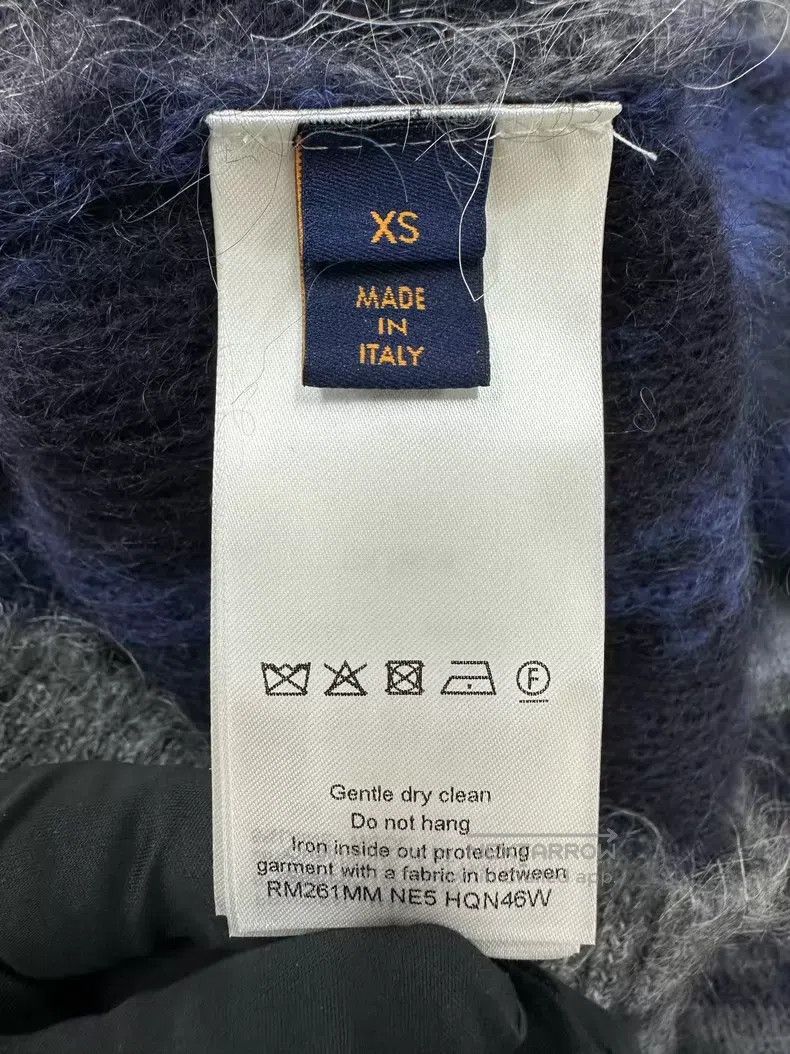 Louis Vuitton Louis Vuitton Blue full logo mohair knit cardigan shirt Size US XS / EU 42 / 0 - 4 Thumbnail