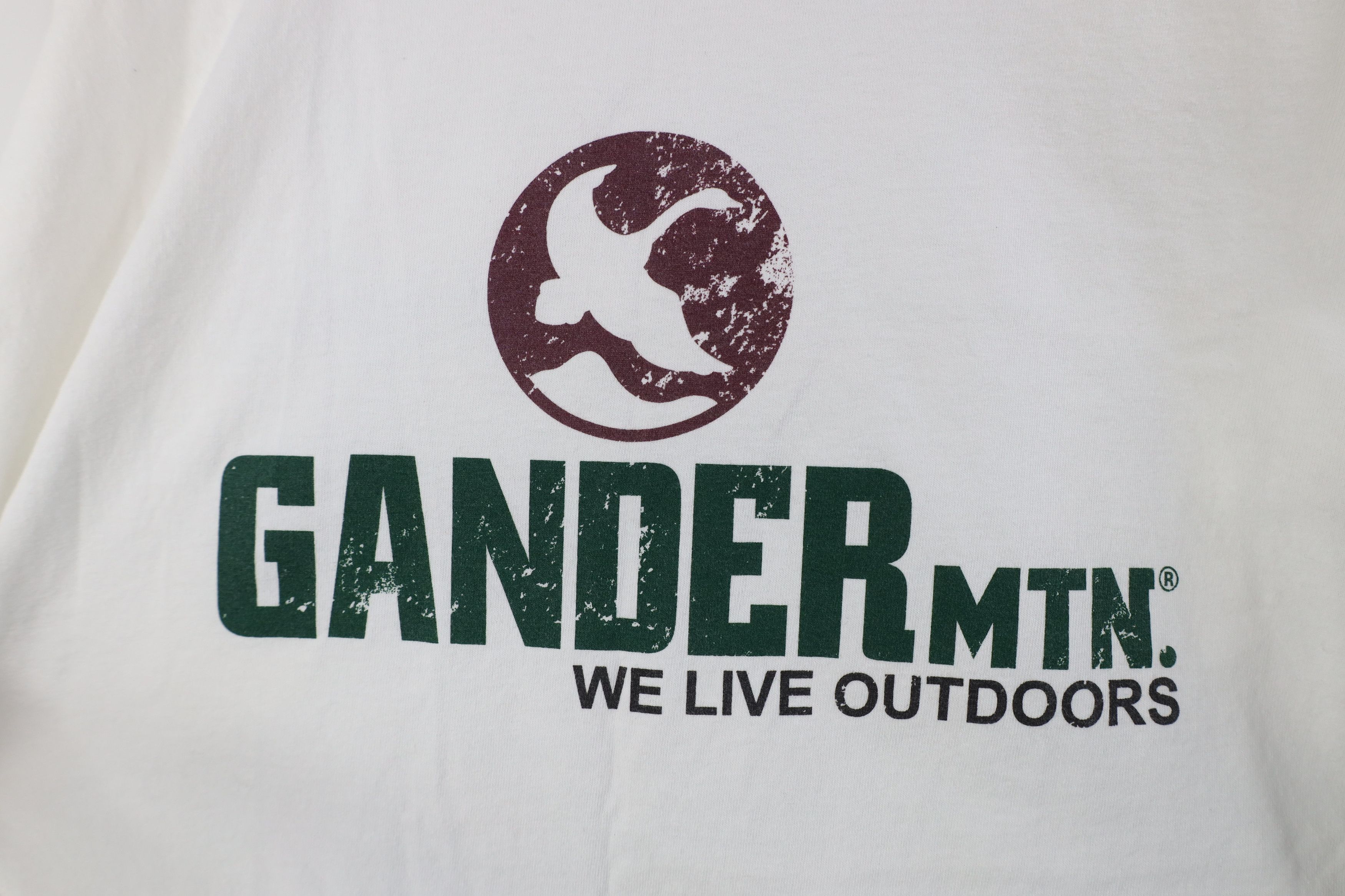 Vintage Vintage 90s Y2K Gander Mountain Big Logo T-Shirt White Size US XL / EU 56 / 4 - 11 Thumbnail