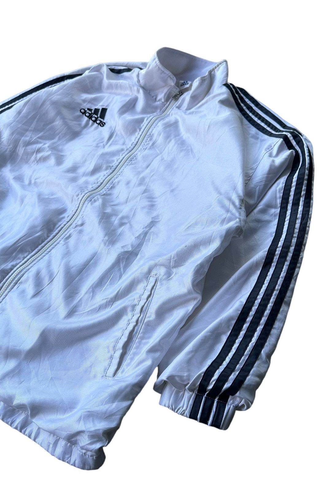 Vintage Vintage adidas windbreaker Size US L / EU 52-54 / 3 - 3 Thumbnail