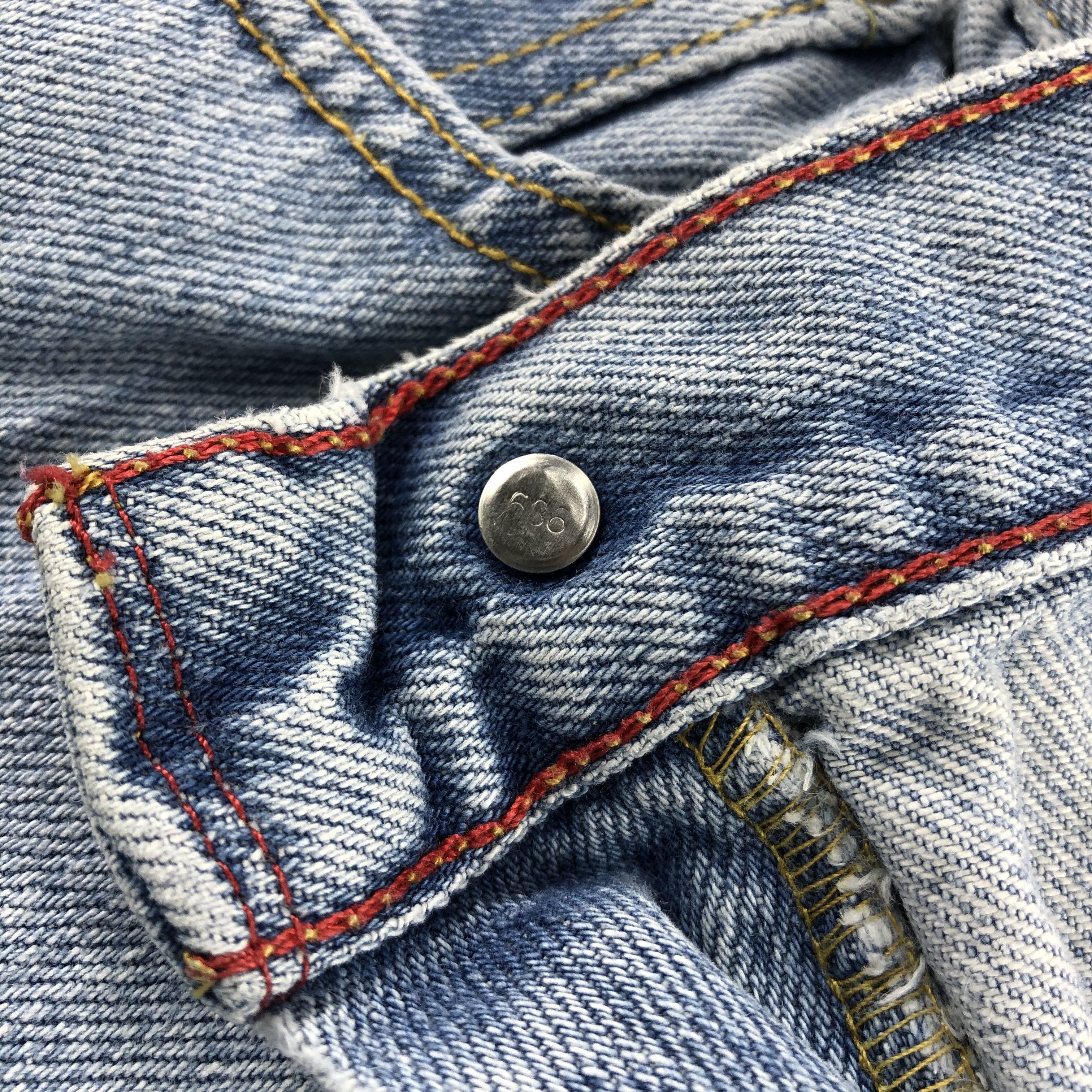 Levi's Vintage Levis 550 Jeans Medium Wash Denim KJ844 Size US 32 / EU 48 - 11 Thumbnail