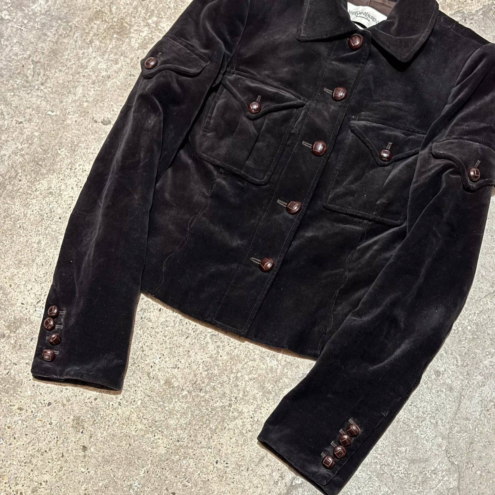 Yves Saint Laurent F/W 2004 Yves Saint Laurent by Tom Ford velvet jacket Size S / US 4 / IT 40 - 2 Thumbnail