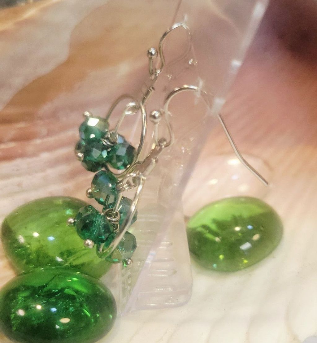 Handmade Faceted bead dangle inside hoop earrings Size ONE SIZE - 4 Thumbnail