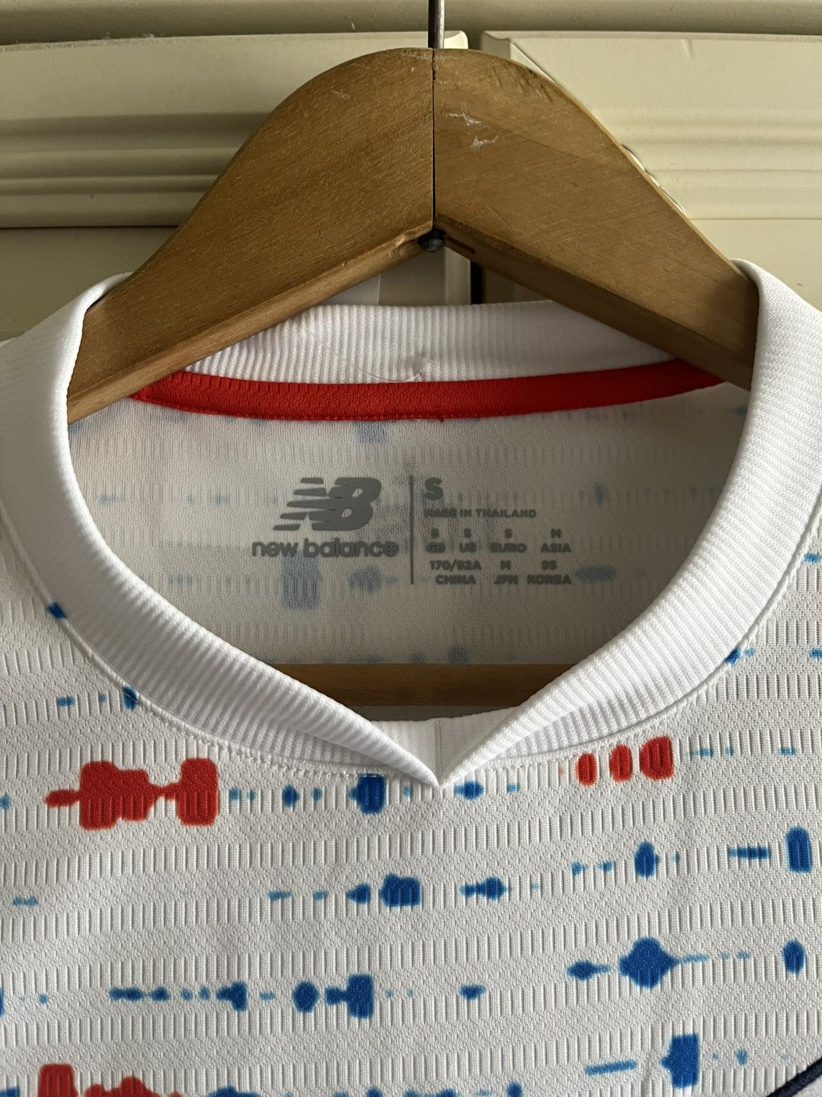 New Balance New Balance 2023-24 Lille OSC Away Soccer Jersey Size US S / EU 44-46 / 1 - 4 Thumbnail