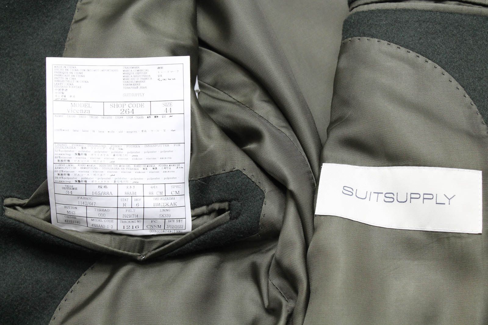Suitsupply SUITSUPPLY Vicenza Coat Men's UK 34 Wool Single Breasted Size US S / EU 44-46 / 1 - 6 Thumbnail