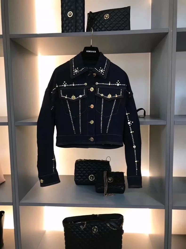Versace Versace Medusa willow studded denim jacket Size XS / US 0-2 / IT 36-38 - 1 Thumbnail