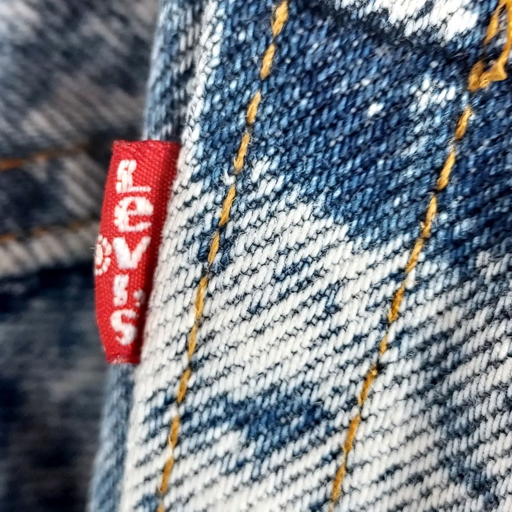 Levi's VINTAGE Levi’s 540 Jeans W38 L34 Men’s Denim 100% Cotton USA Made Acid Wash Blue Straight 5-Pocket Mens Size US 38 / EU 54 - 5 Thumbnail
