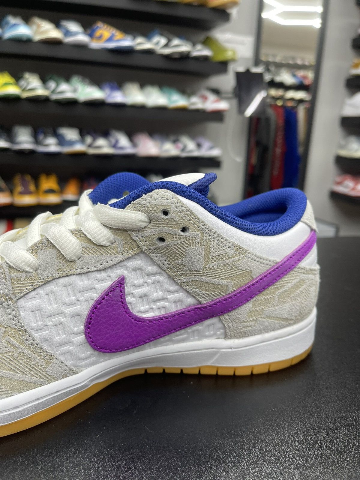 Nike Size 11.5 - Nike Dunk Low SB Rayssa Leal Size US 11.5 / EU 44-45 - 7 Thumbnail
