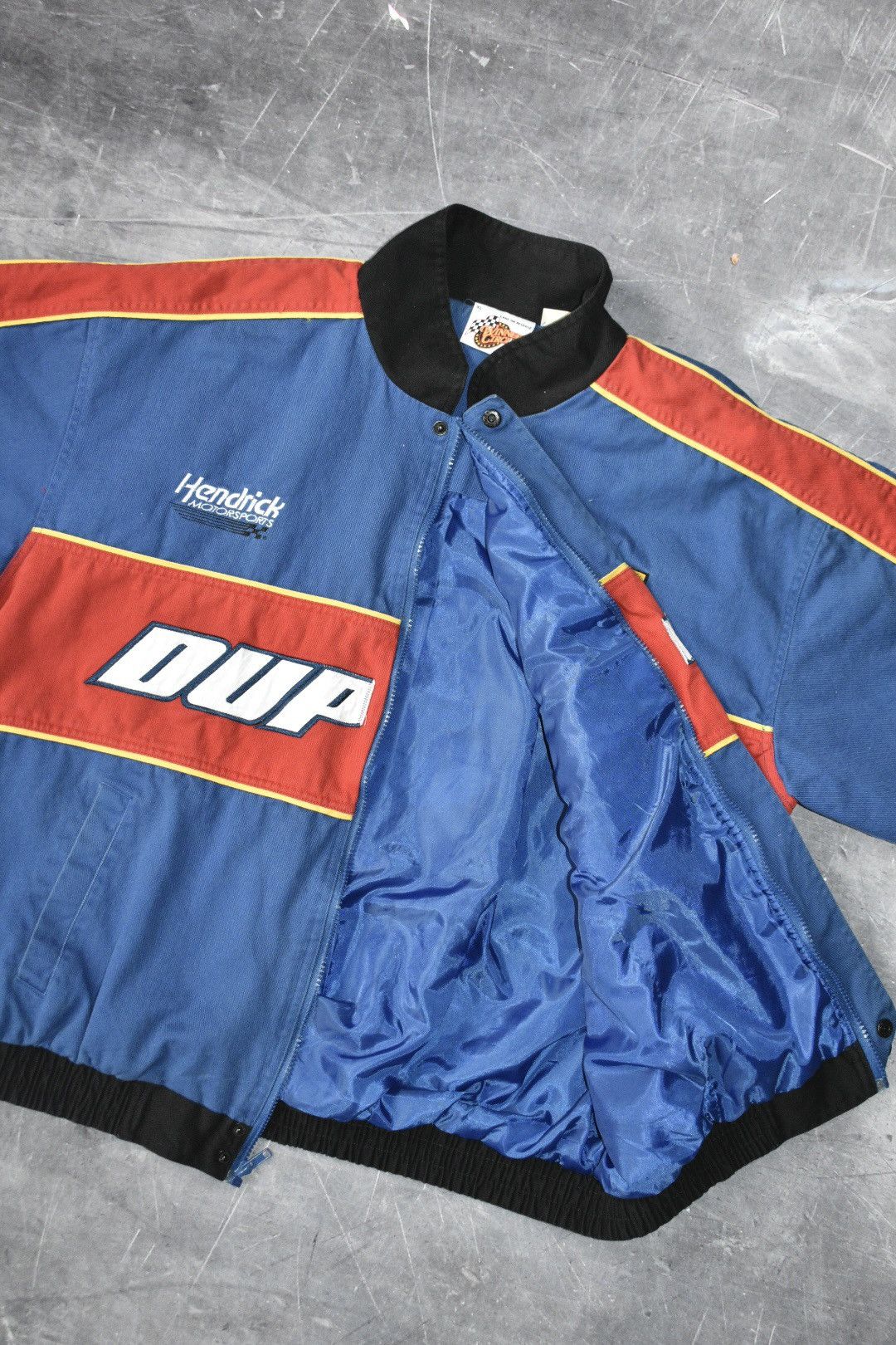 NASCAR × Vintage Vintage Y2K Jeff Gordon Dupont Nascar Jacket (XL) Size US XL / EU 56 / 4 - 5 Thumbnail