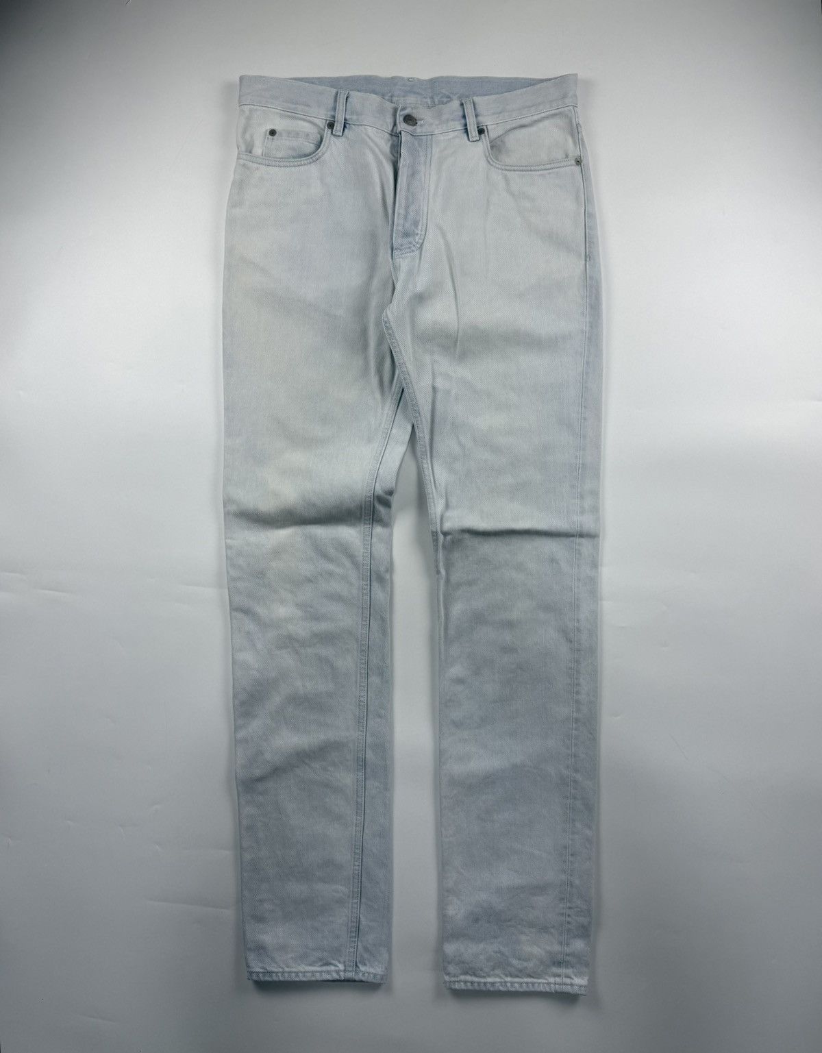 Maison Margiela Maison Margiela Light Wash Denim Size US 34 / EU 50 - 1 Thumbnail
