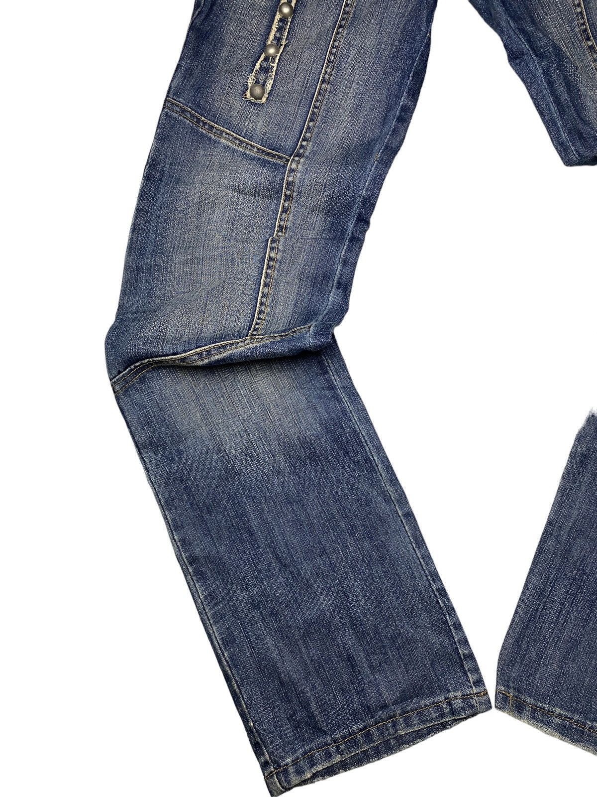 If Six Was Nine Japanese Flared Studded Cross Rhinestone Jeans Size US 31 - 6 Thumbnail