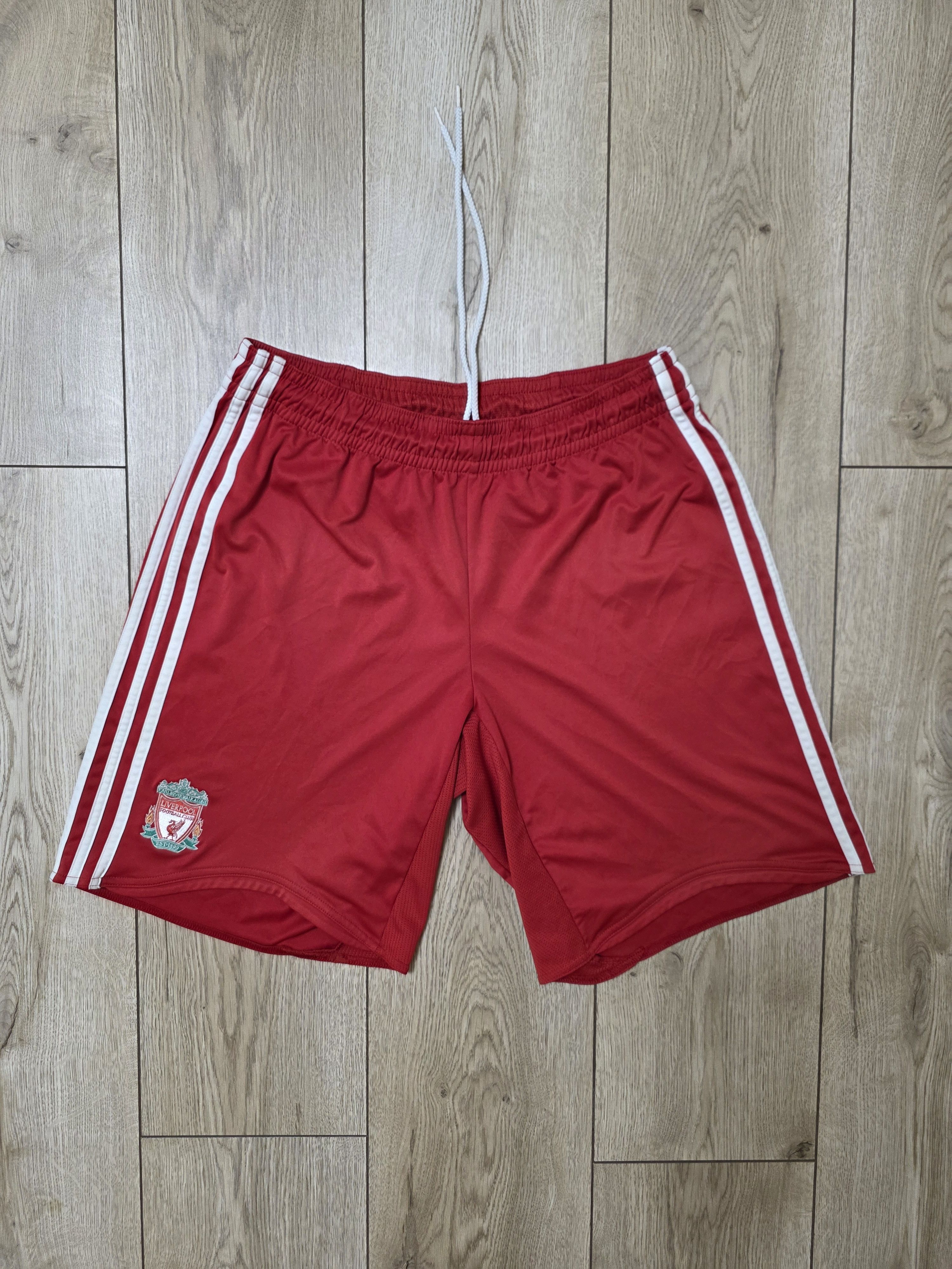 Adidas LIVERPOOL 2008 HOME VINTAGE FOOTBALL SHORTS SOCCER SHORTS Size US 32 / EU 48 - 1 Thumbnail