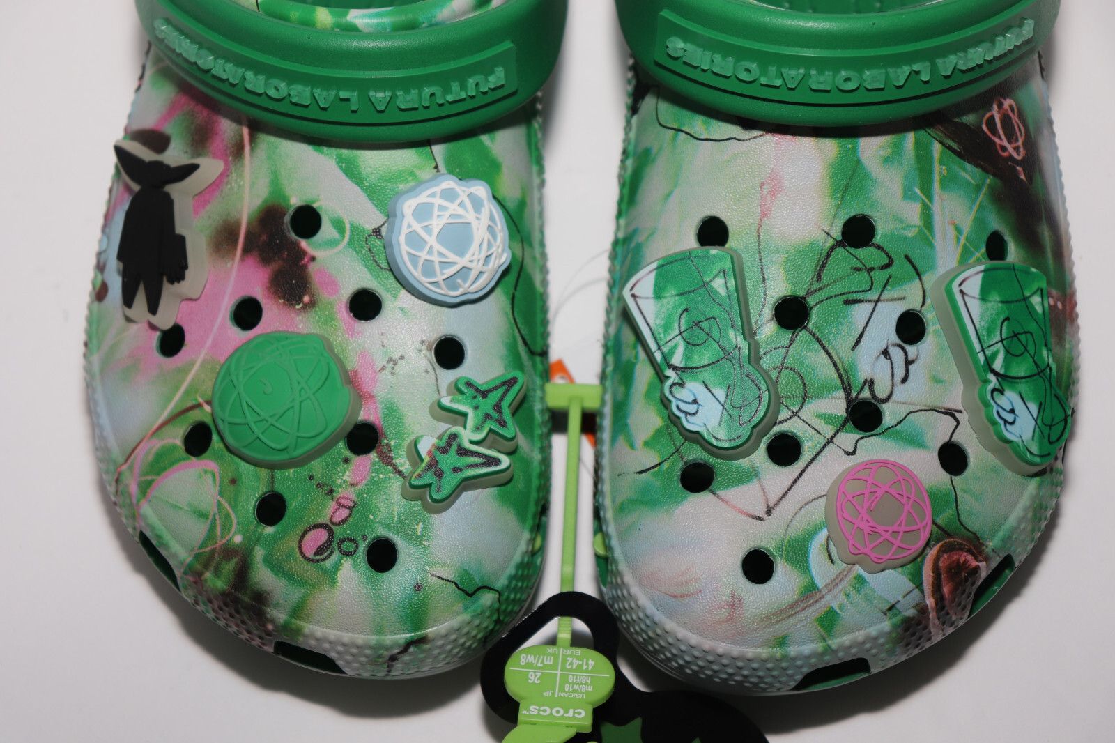 Crocs Size 7 - Crocs Futura Laboratories Classic Clog Green Ivy 2 Size US 7 / EU 40 - 7 Thumbnail