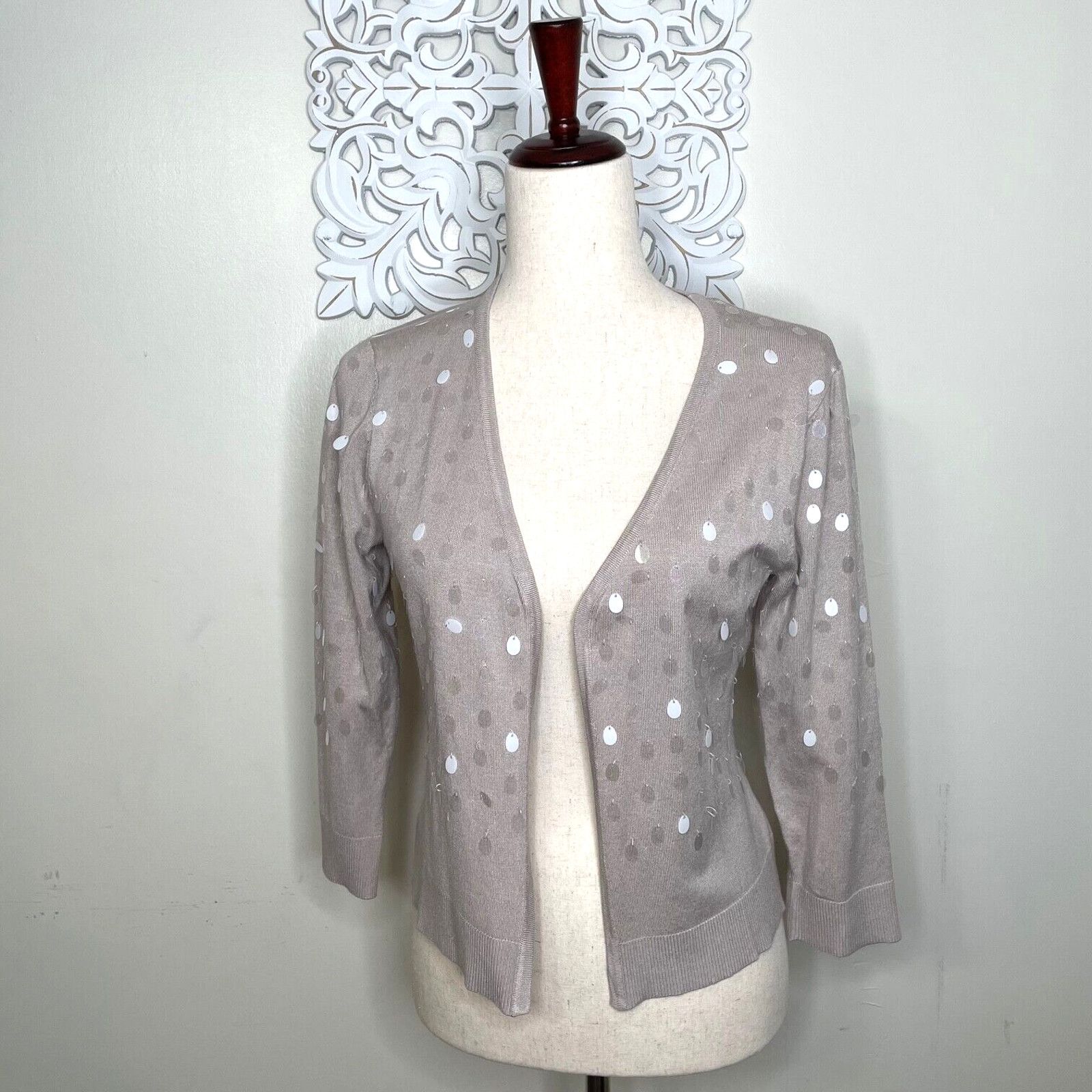 Other CARMEN Marc Valvo size M Cardigan Clear & Opaque Sequins Size M / US 6-8 / IT 42-44 - 1 Thumbnail