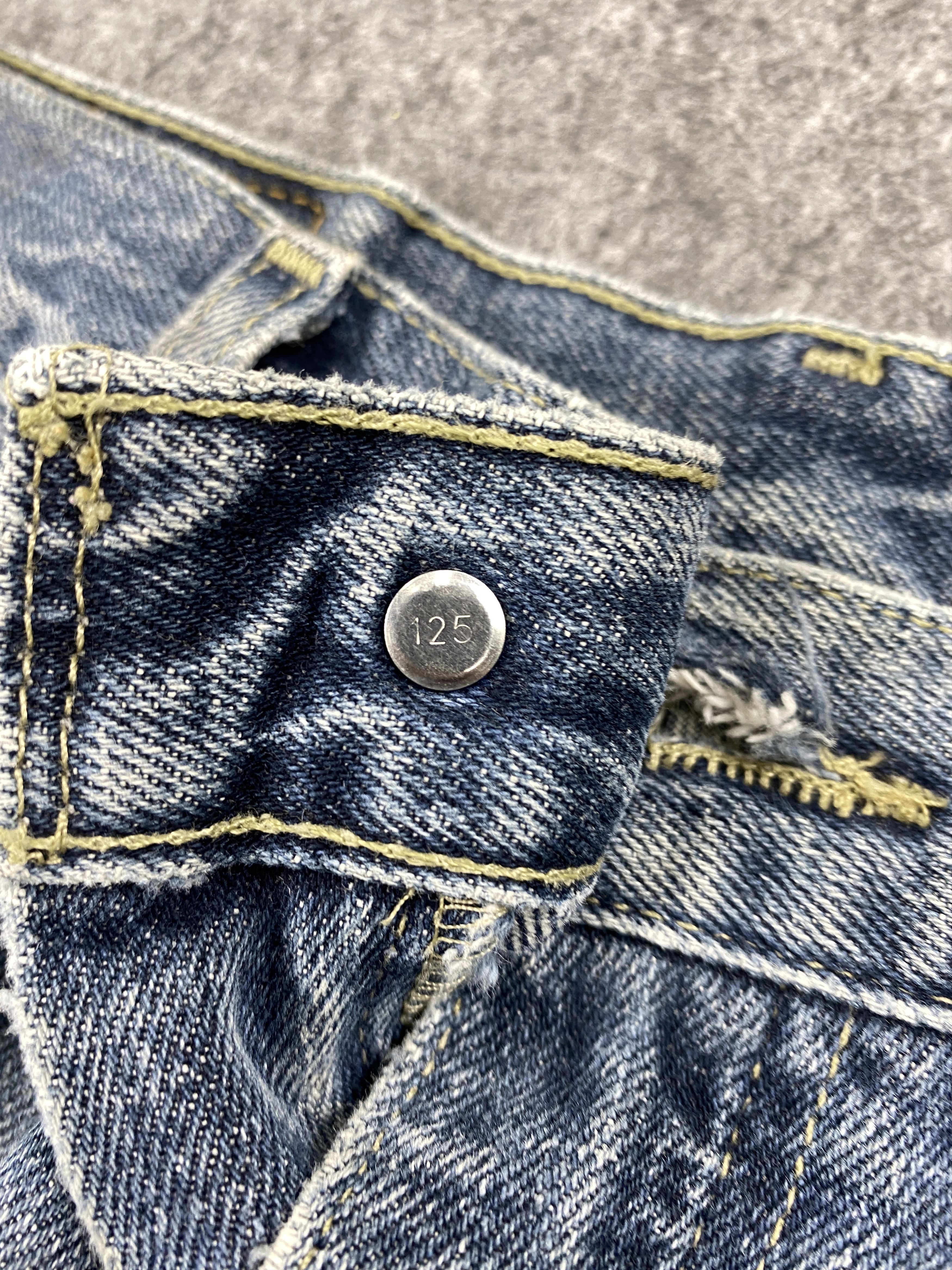 Levi's Blue Distressed Vintage Levi's 505 Jeans 34x30 Denim JN1286 Size US 34 / EU 50 - 7 Thumbnail