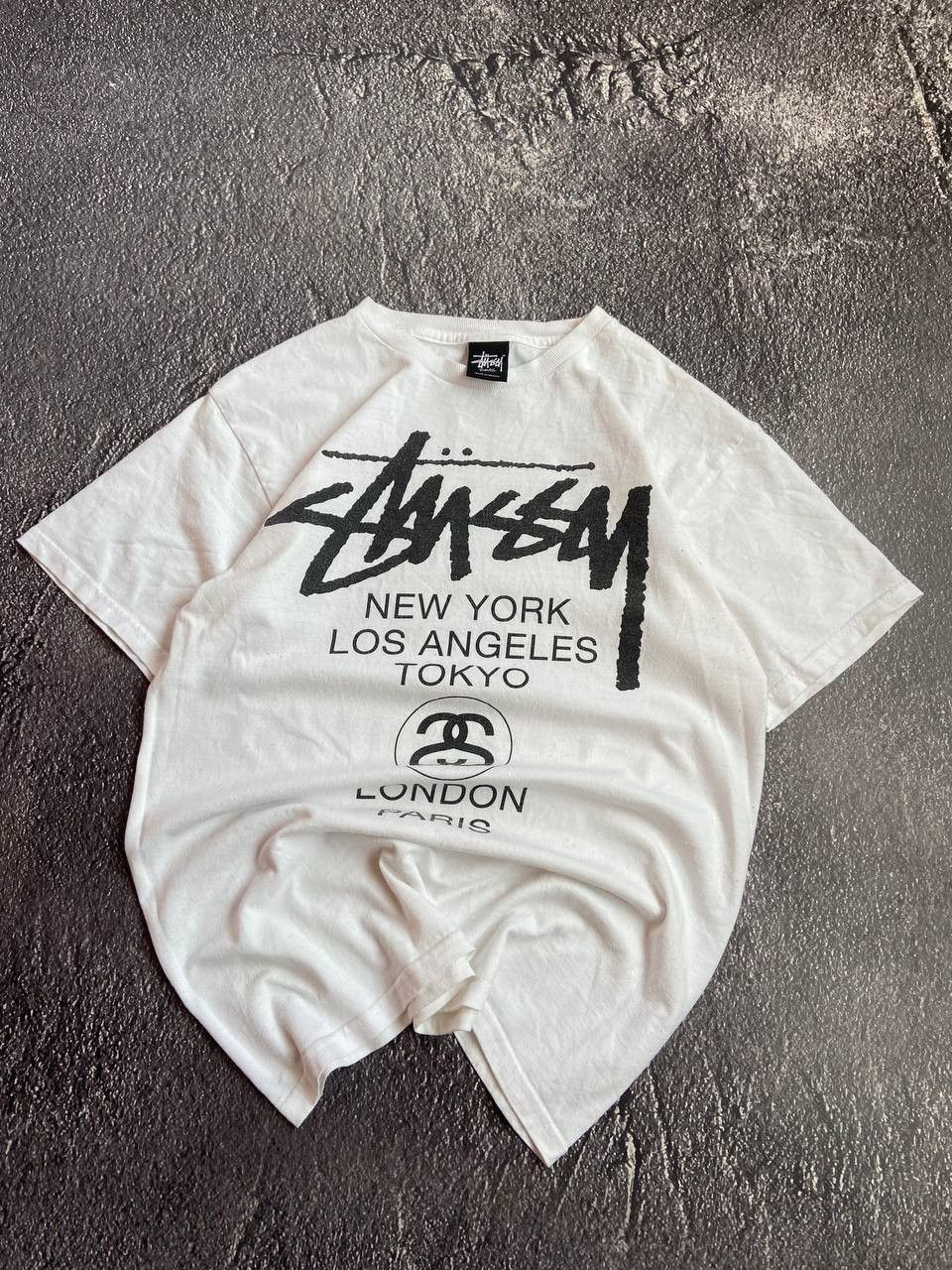 Streetwear × Stussy Stussy big print distressed t shirt