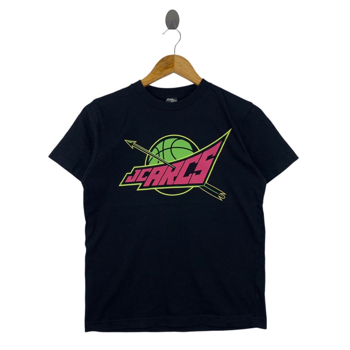 BUZZER BEATERS Anime Basketball Black Short Sleeve Shirt