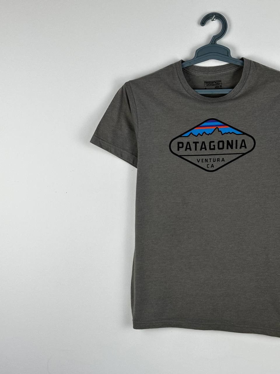 Patagonia × Vintage Vintage Patagonia Logo Grey T Shirt Size US S / EU 44-46 / 1 - 3 Thumbnail