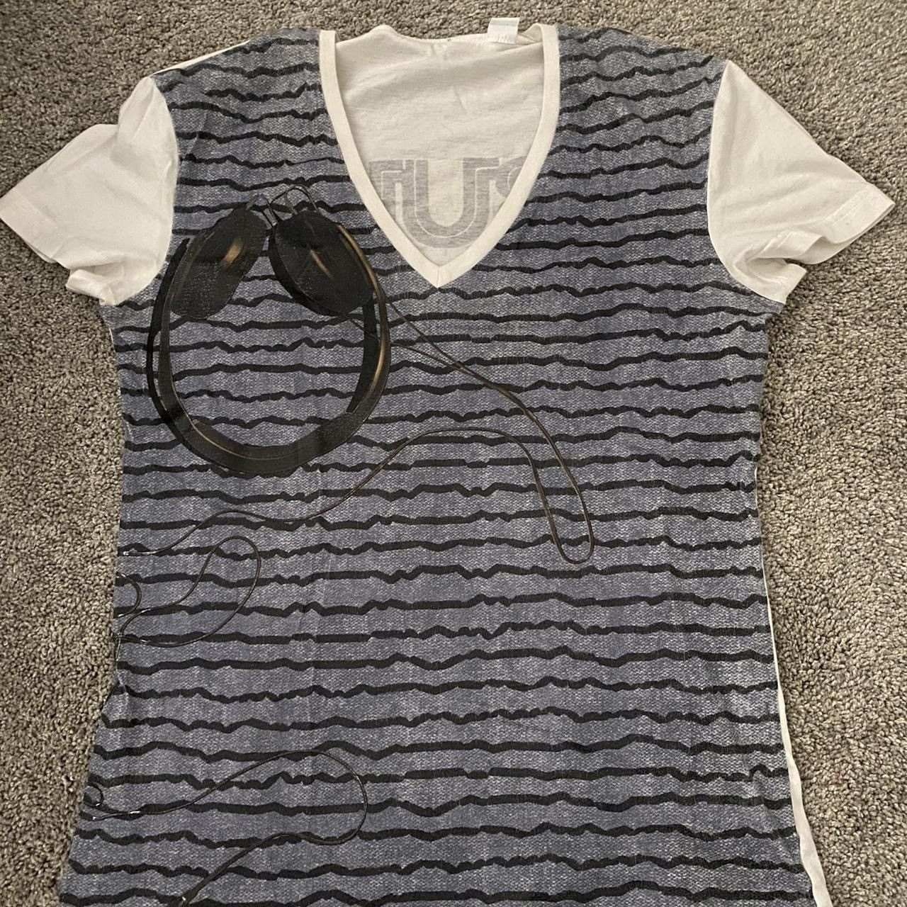 John Galliano John Galliano V-Neck Headphone Shirt Size US L / EU 52-54 / 3 - 1 Thumbnail