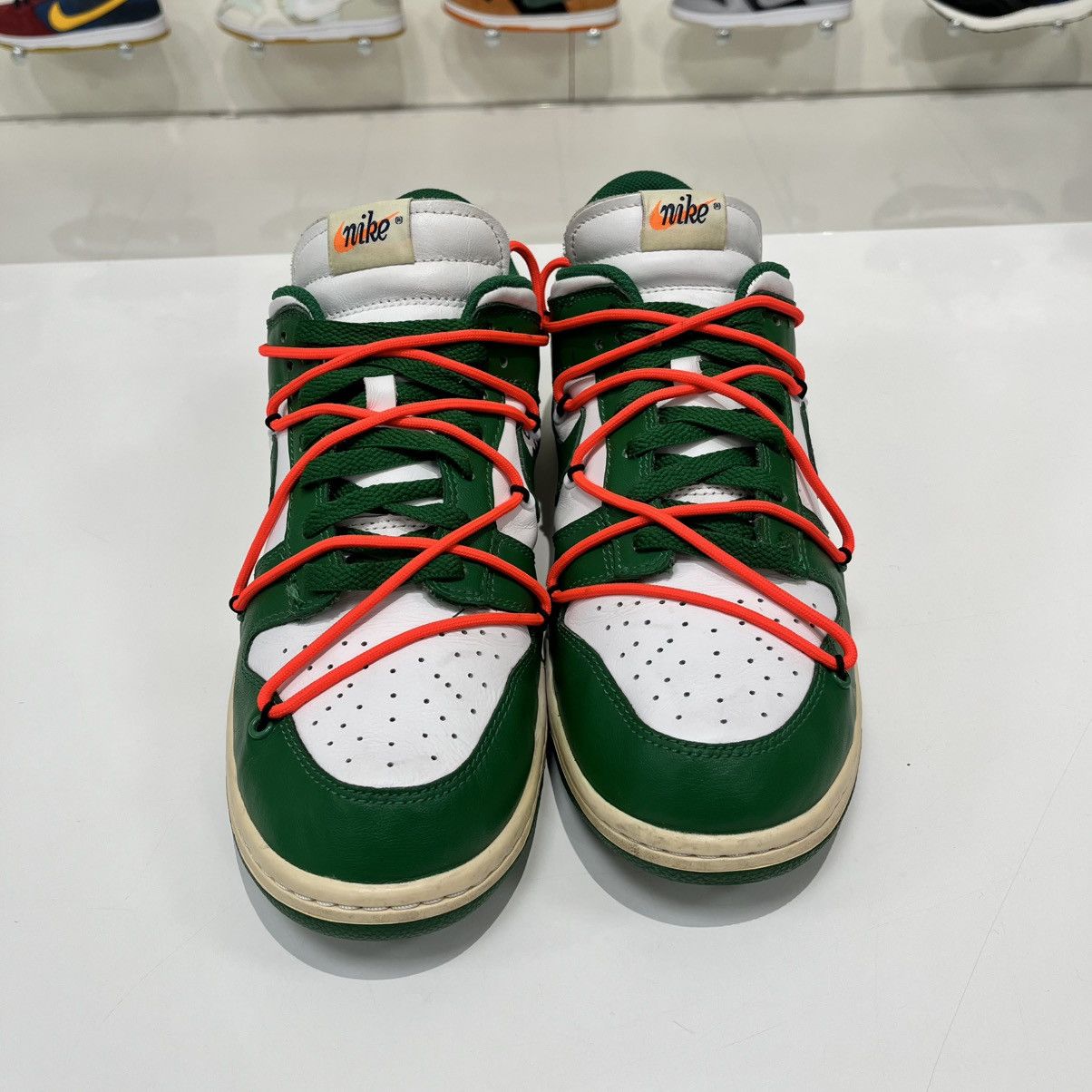 Nike × Off-White Nike Dunk Low x Off-White Pine Green Size US 10 / EU 43 - 10 Thumbnail