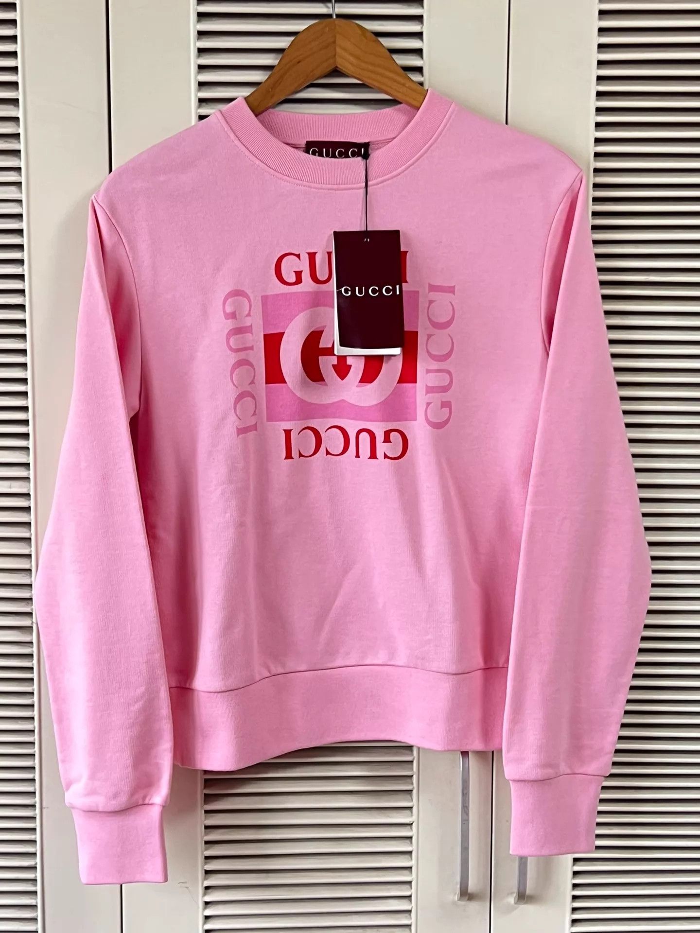 Gucci Gucci Women's Pink Logo Crewneck Sweatshirt M Size M / US 6-8 / IT 42-44 - 1 Thumbnail