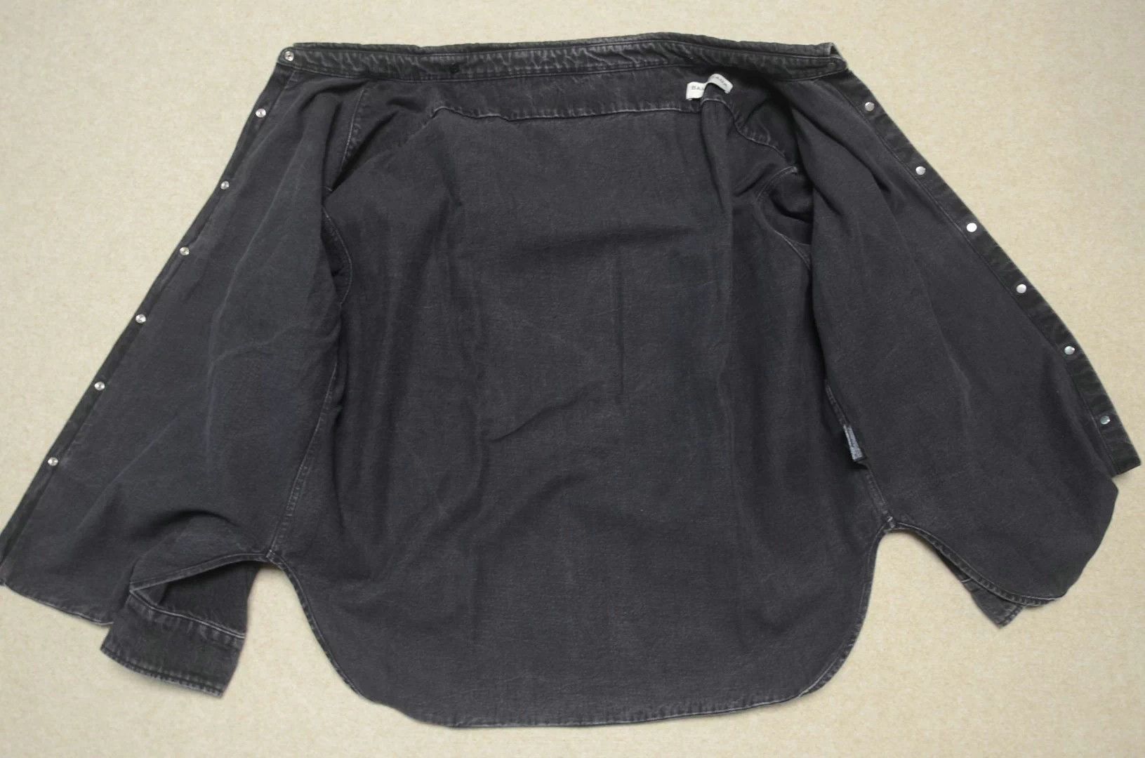 Balenciaga Balenciaga Black Washed Denim Oversized Unisex Jacket Size XS / US 0-2 / IT 36-38 - 6 Thumbnail