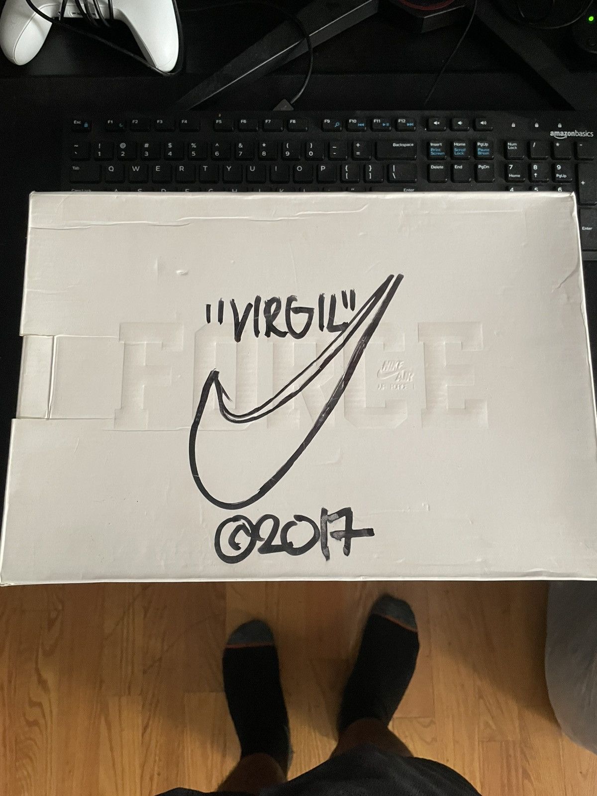 Nike × Off-White Size 10 Off White complexcon AF1 DS box signed by Virgil Size US 10 / EU 43 - 3 Thumbnail