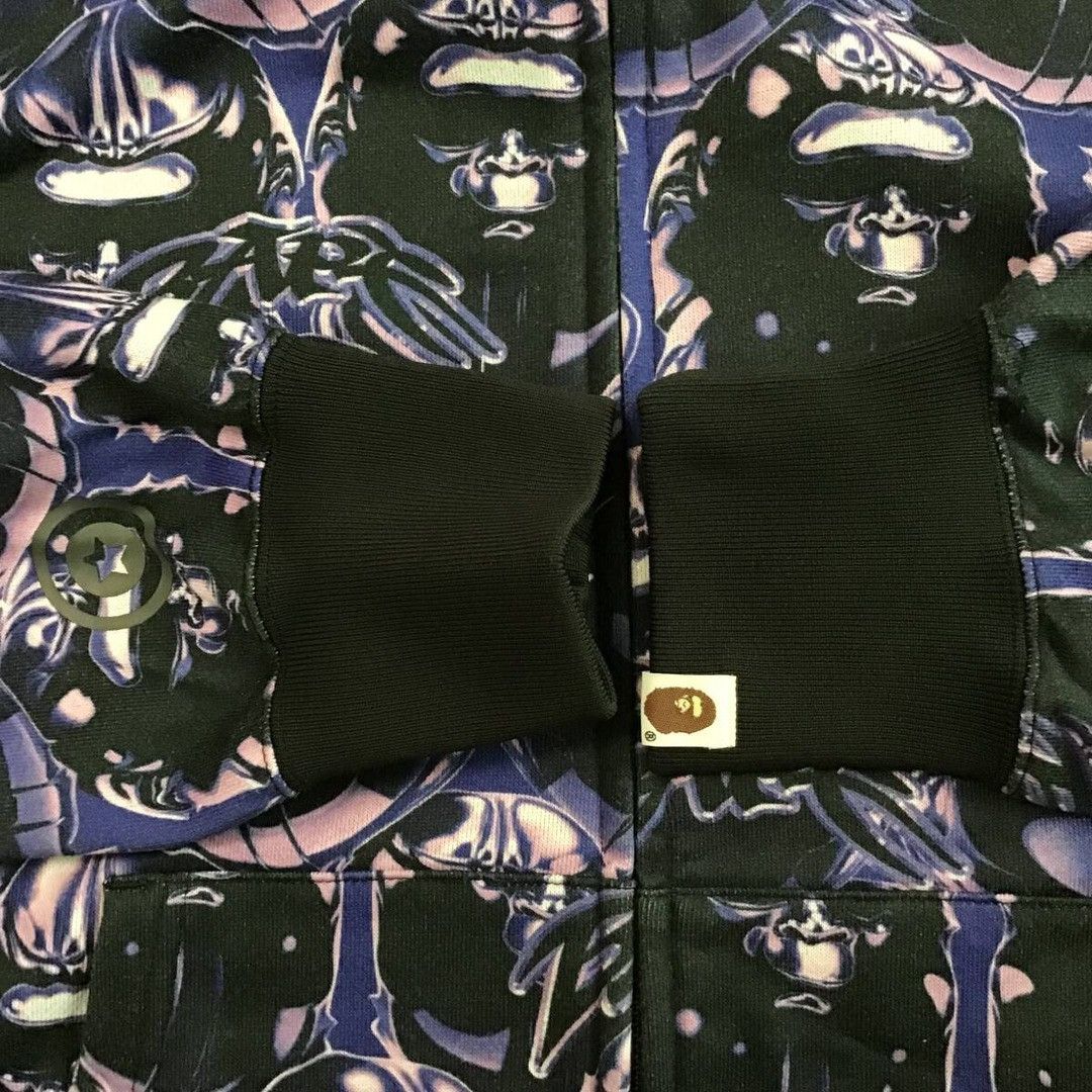 Bape BAPE APE HEAD GRAFFITI SHARK FULL ZIP HOODIE a bathing ape Size US M / EU 48-50 / 2 - 6 Thumbnail