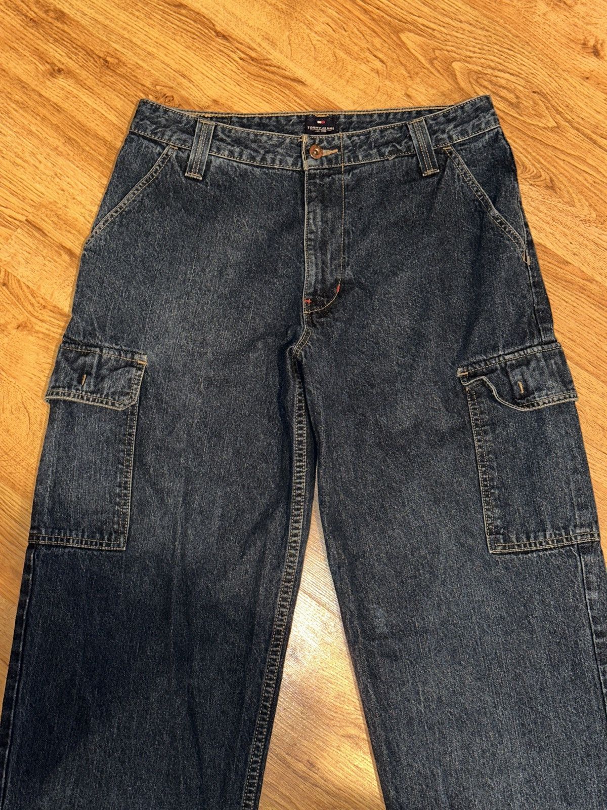 Tommy Hilfiger × Vintage Y2K TOMMY HILFIGER Baggy Rave Cargo Jeans 33x31 Size US 33 - 2 Thumbnail