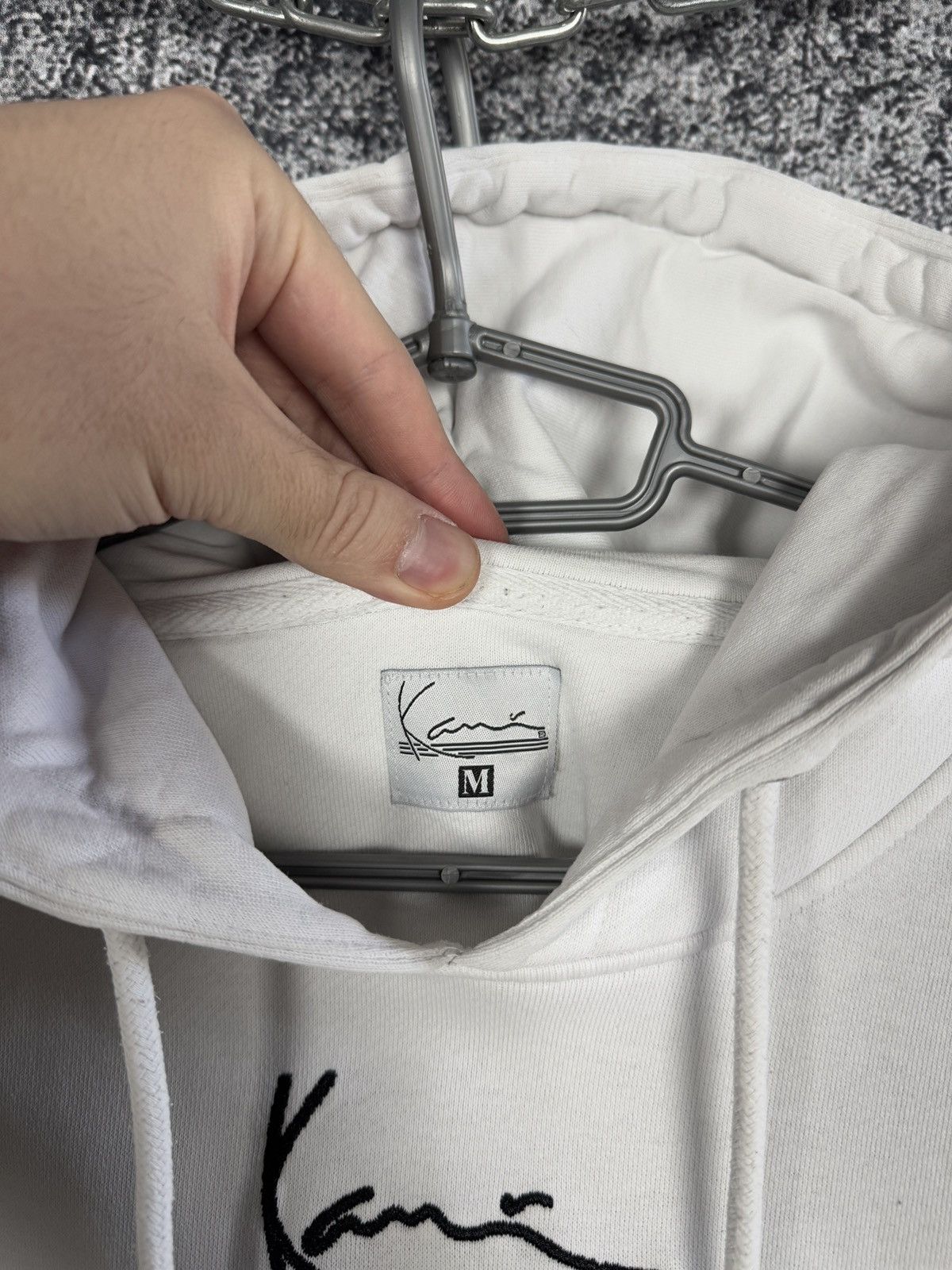 Karl Kani Men’s Karl Kani White Hoodie Streetwear Tape Logo Y2K Size M Size US M / EU 48-50 / 2 - 7 Thumbnail