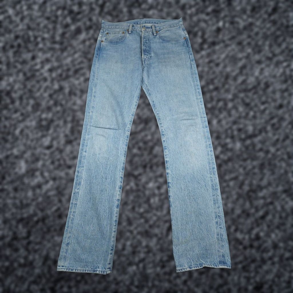 Levi's VINTAGE Levi's 501 Jeans Slim Straight Blue 31 34 31 x 34 USA Regular Mens 5-Pocket Denim Jeans Size US 31 - 1 Thumbnail
