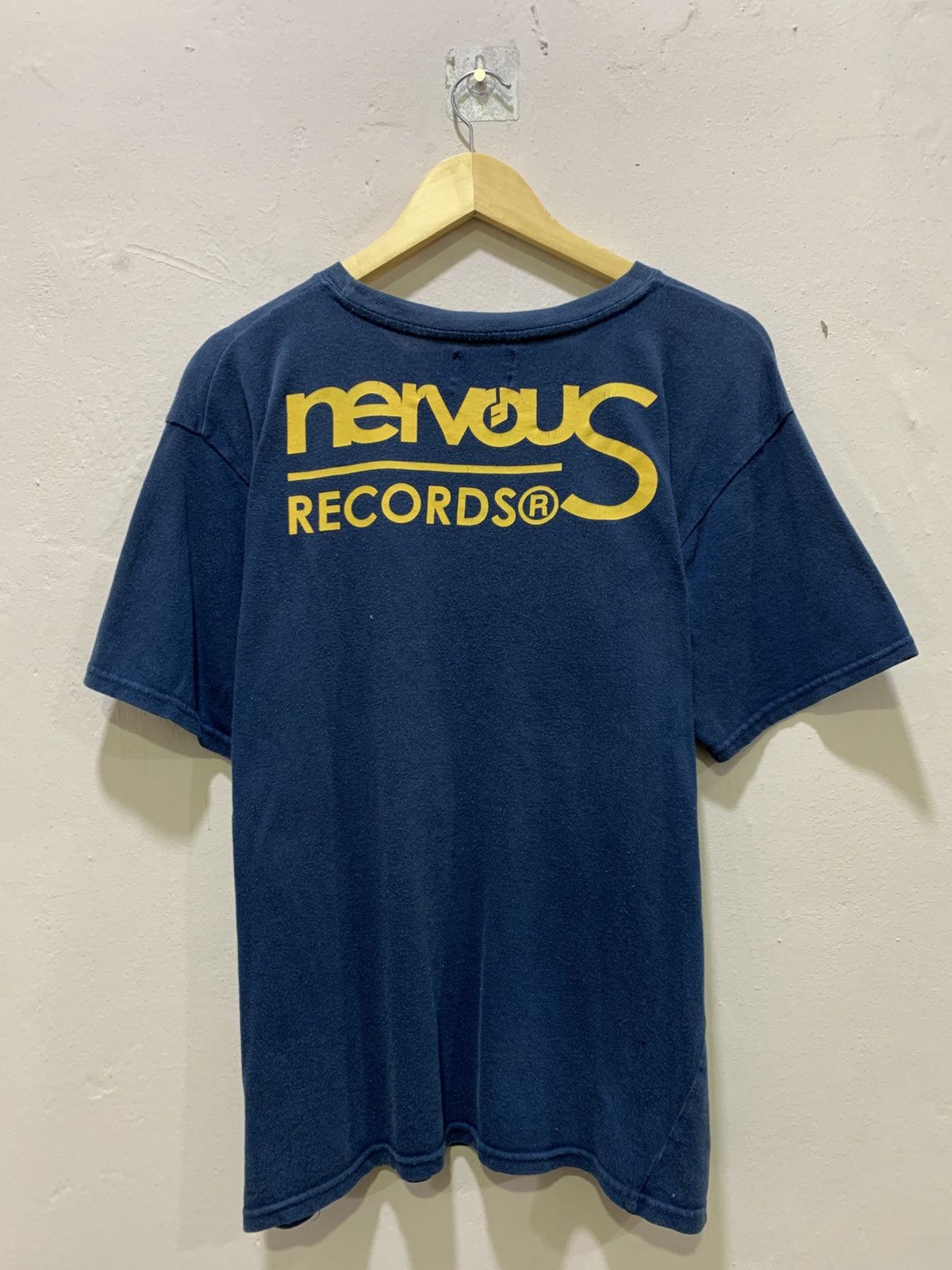 Rap Tees Vintage Hip Hop Nervous Record Tee Size US L / EU 52-54 / 3 - 4 Thumbnail