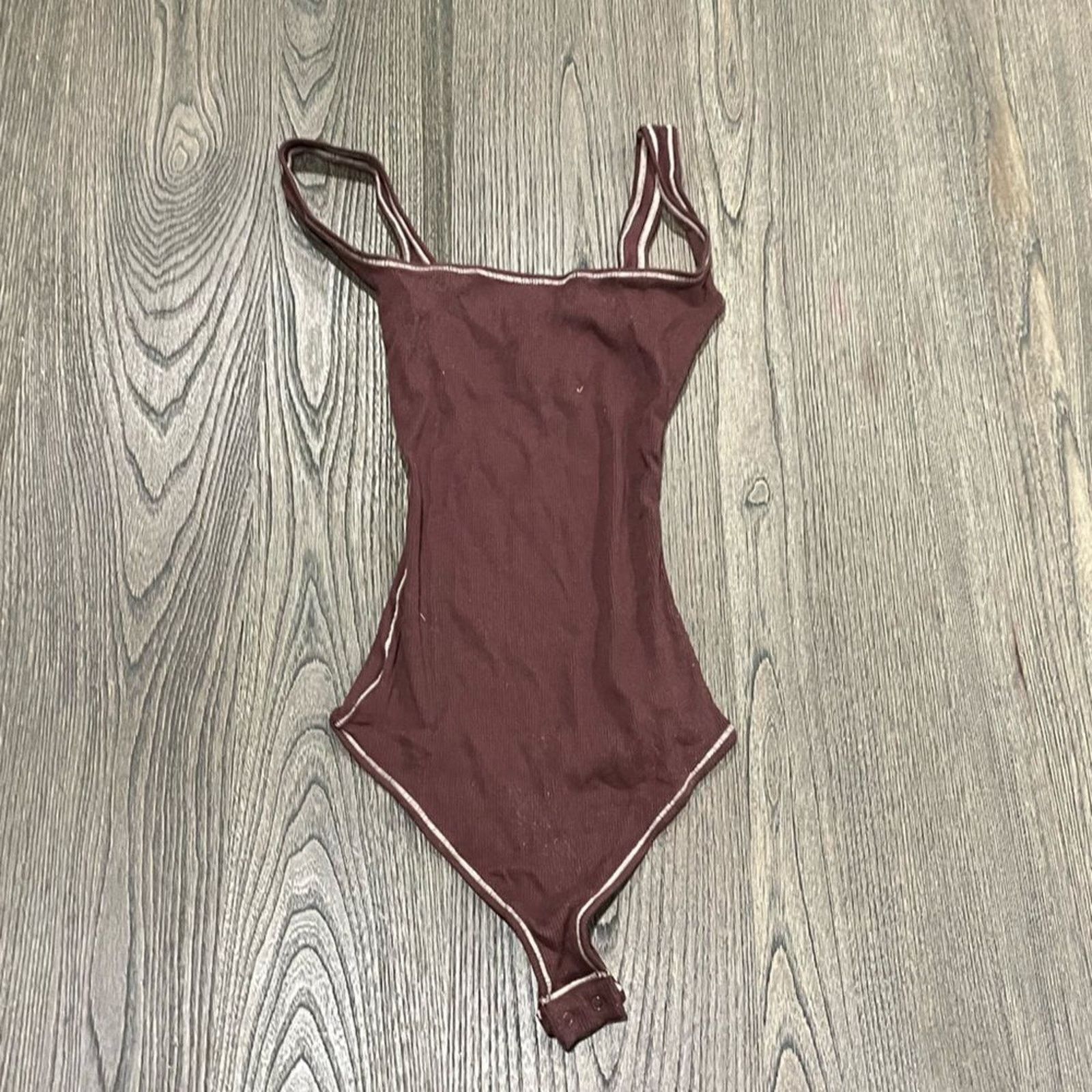 SKIMS NWT Skims Ribbed Stretch Cotton Bodysuit Chocolate Size XXS Size XS / US 0-2 / IT 36-38 - 1 Thumbnail