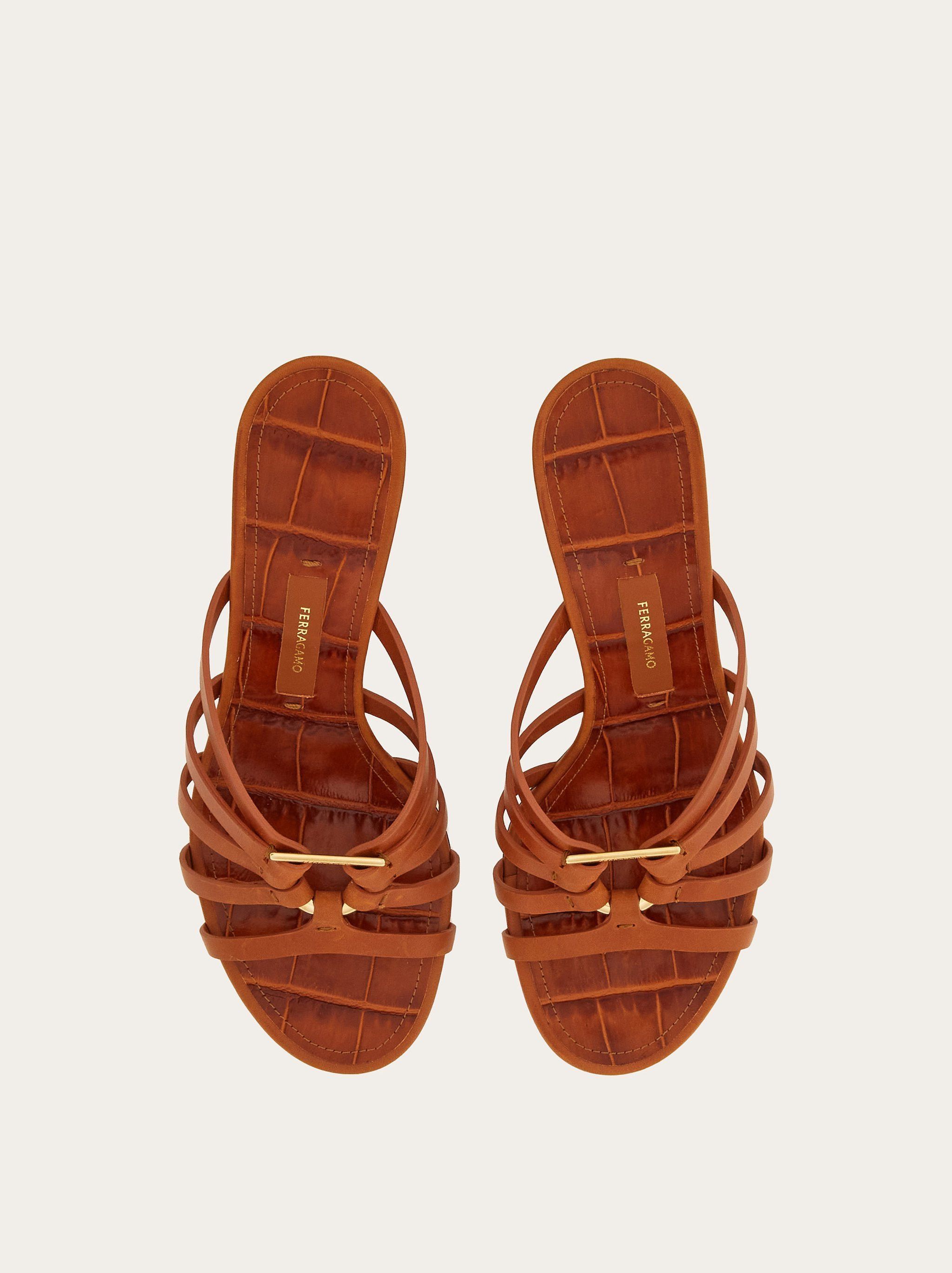 Salvatore Ferragamo o1s1rm0924 Gancini Wedge Slide in Brown Size US 8.5 / IT 38.5 - 2 Thumbnail